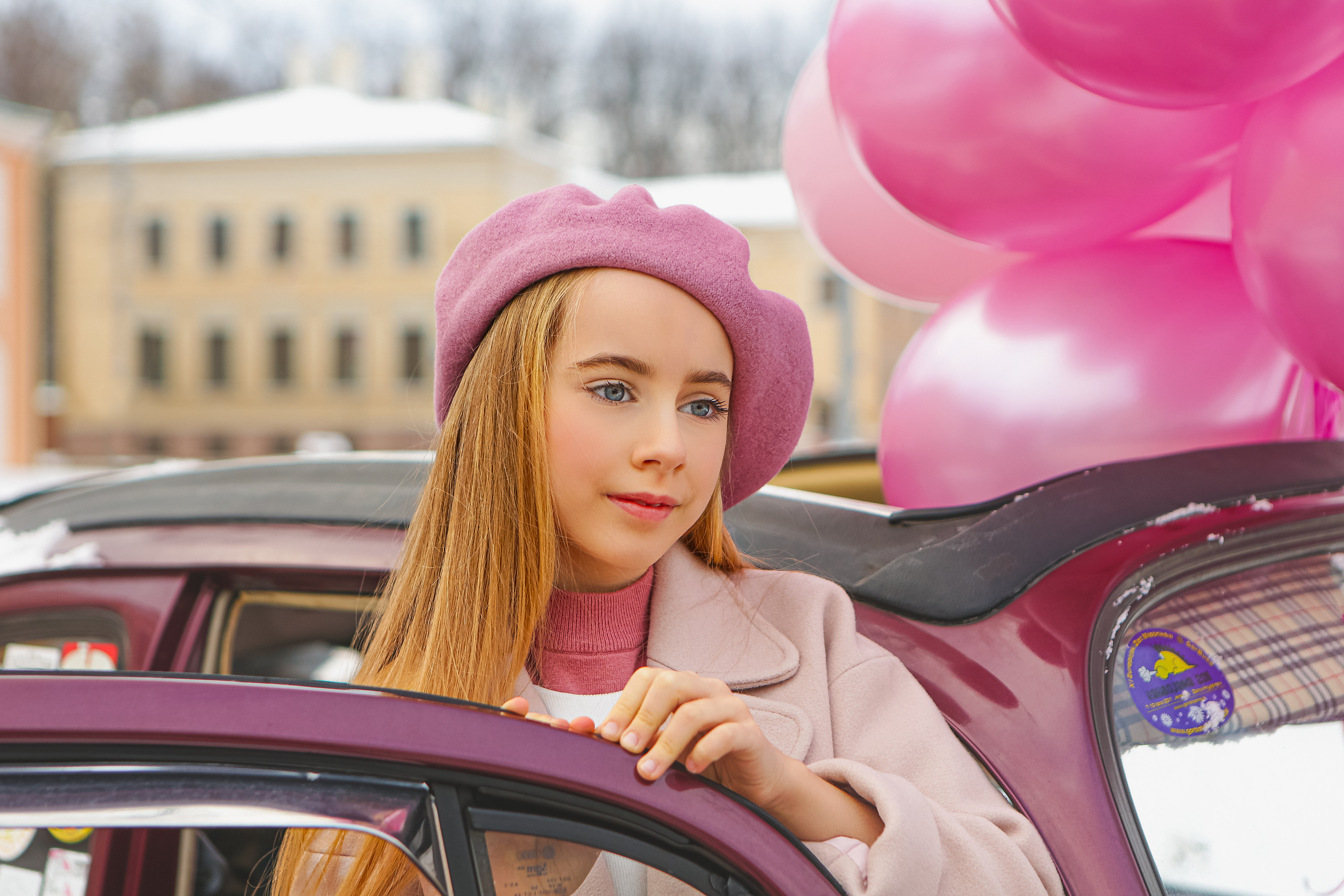 Машина с цветами. Семейный и детский фотограф в Москве Александра Мак