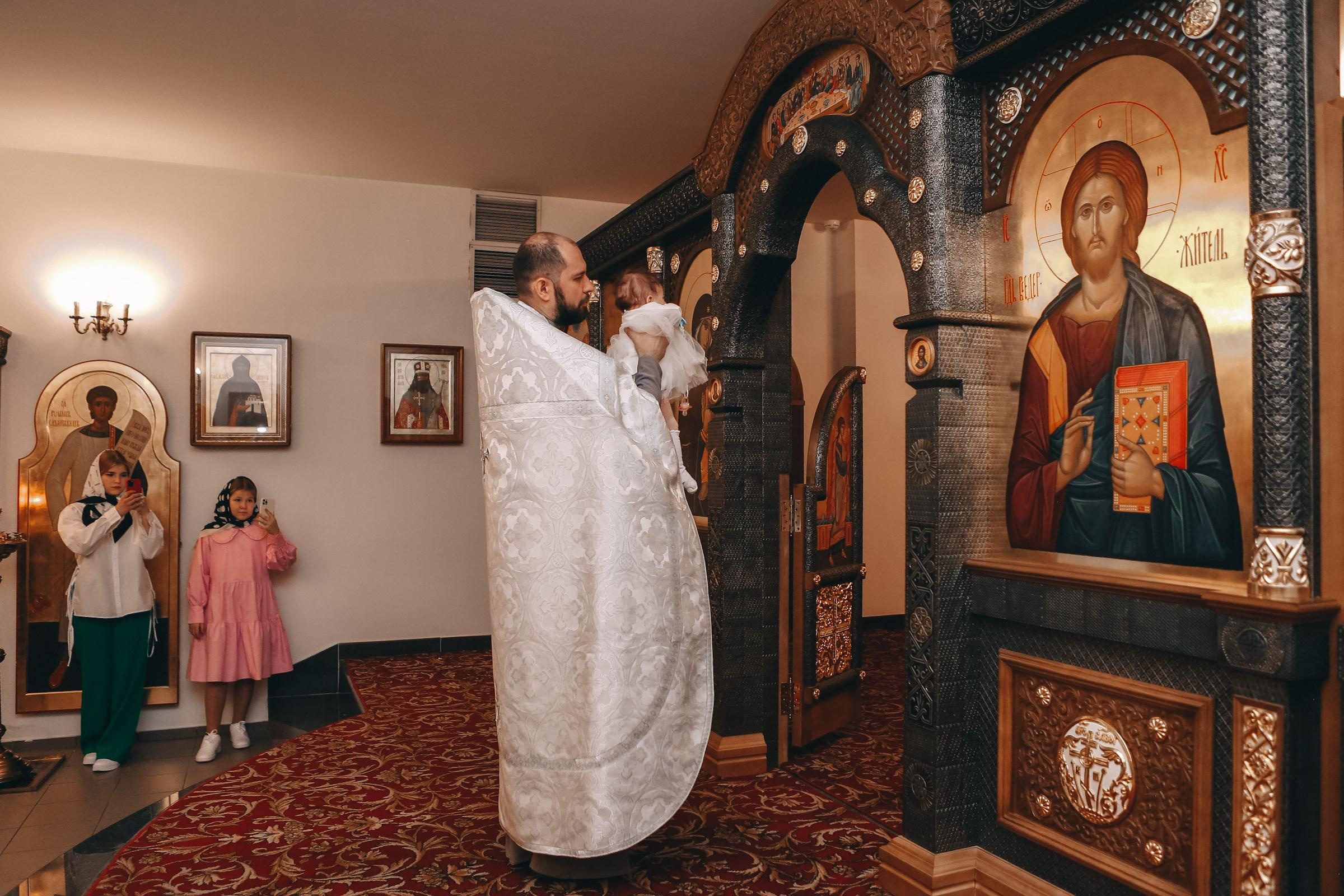 Крещение Елизаветы. Семейный и детский фотограф в Москве Александра Мак