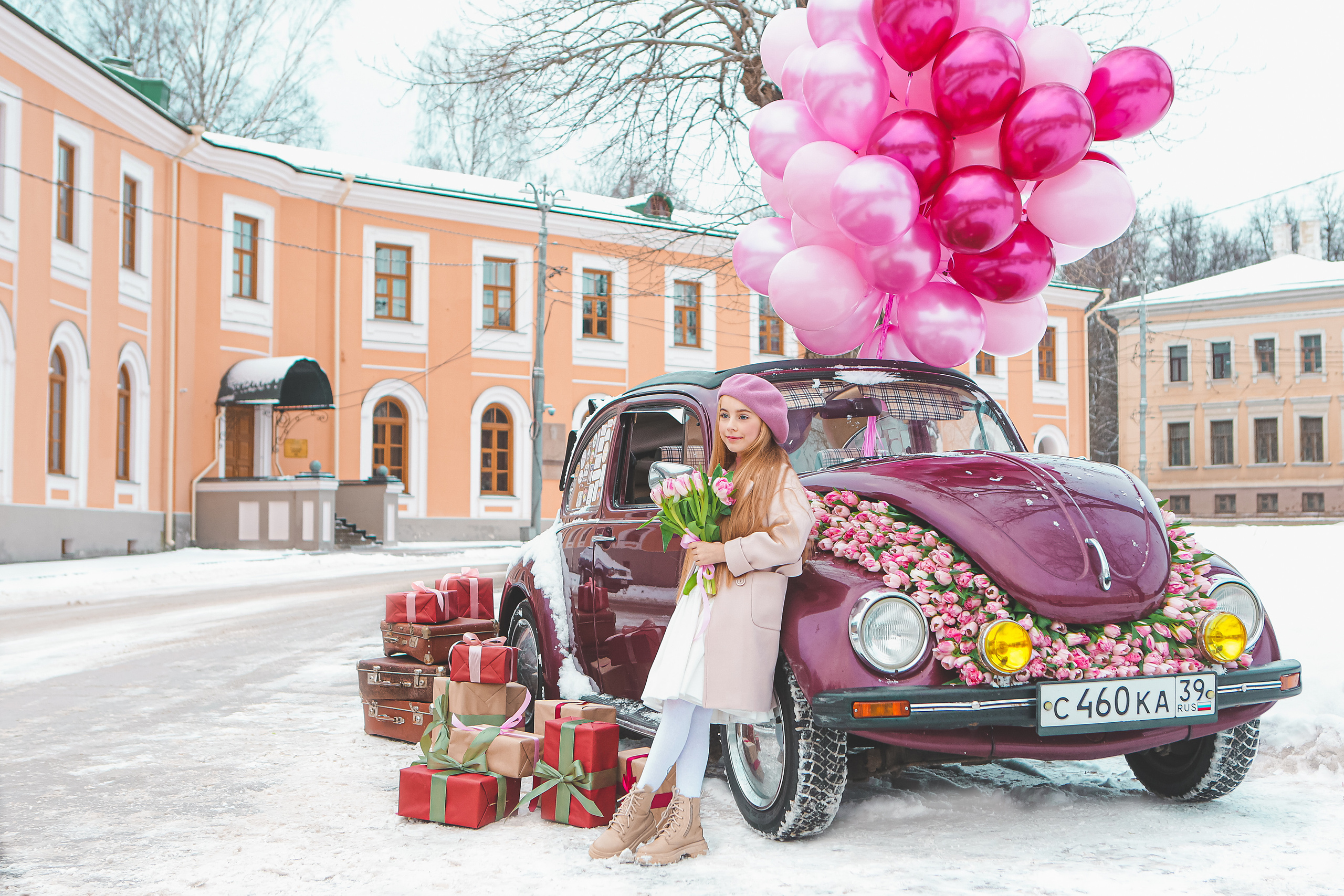 Машина с цветами. Семейный и детский фотограф в Москве Александра Мак