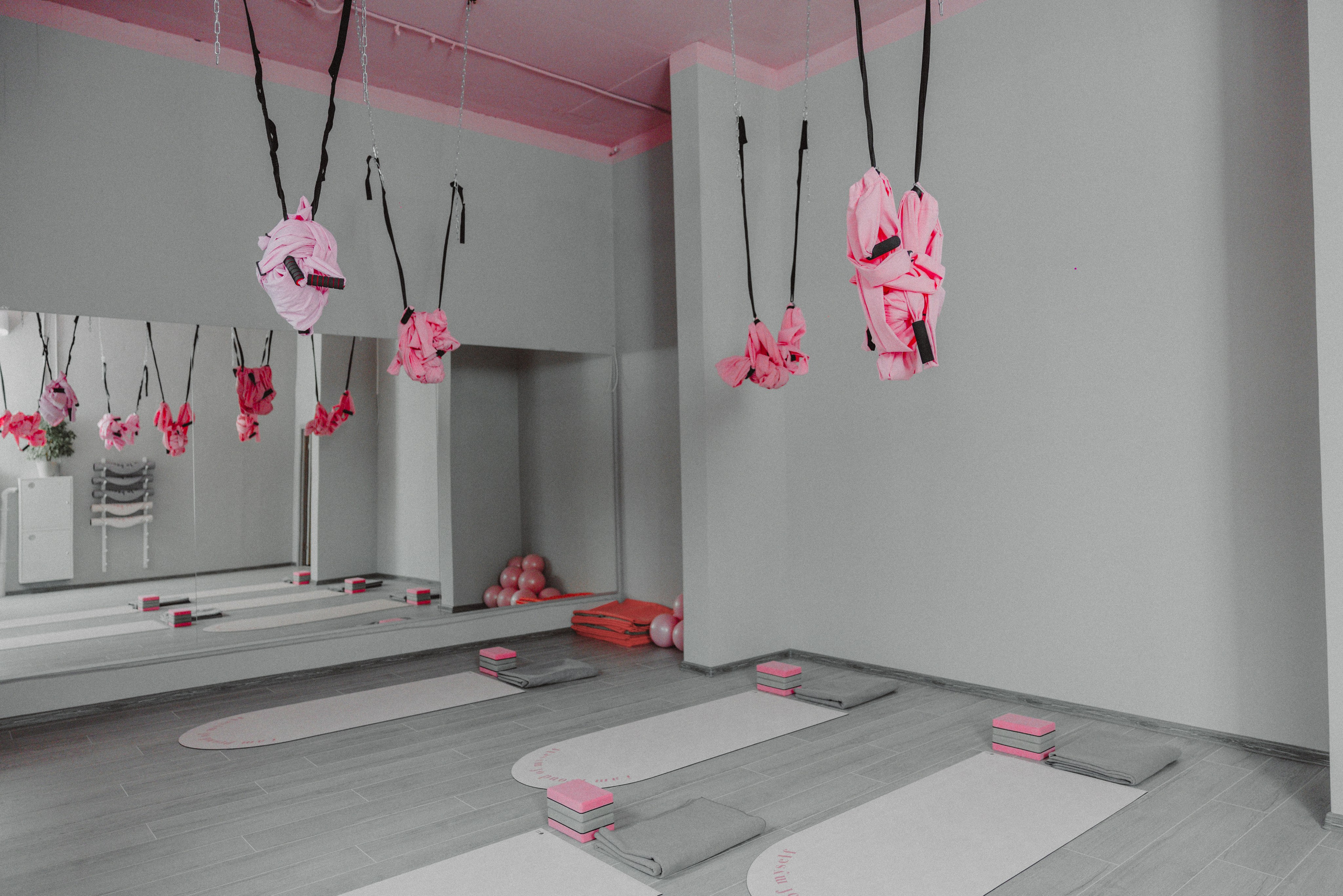 YOGALOGIC — Студия йоги Йогахолик | Москва. ФОТОГРАФ ИРИНА ШАМАТАВА