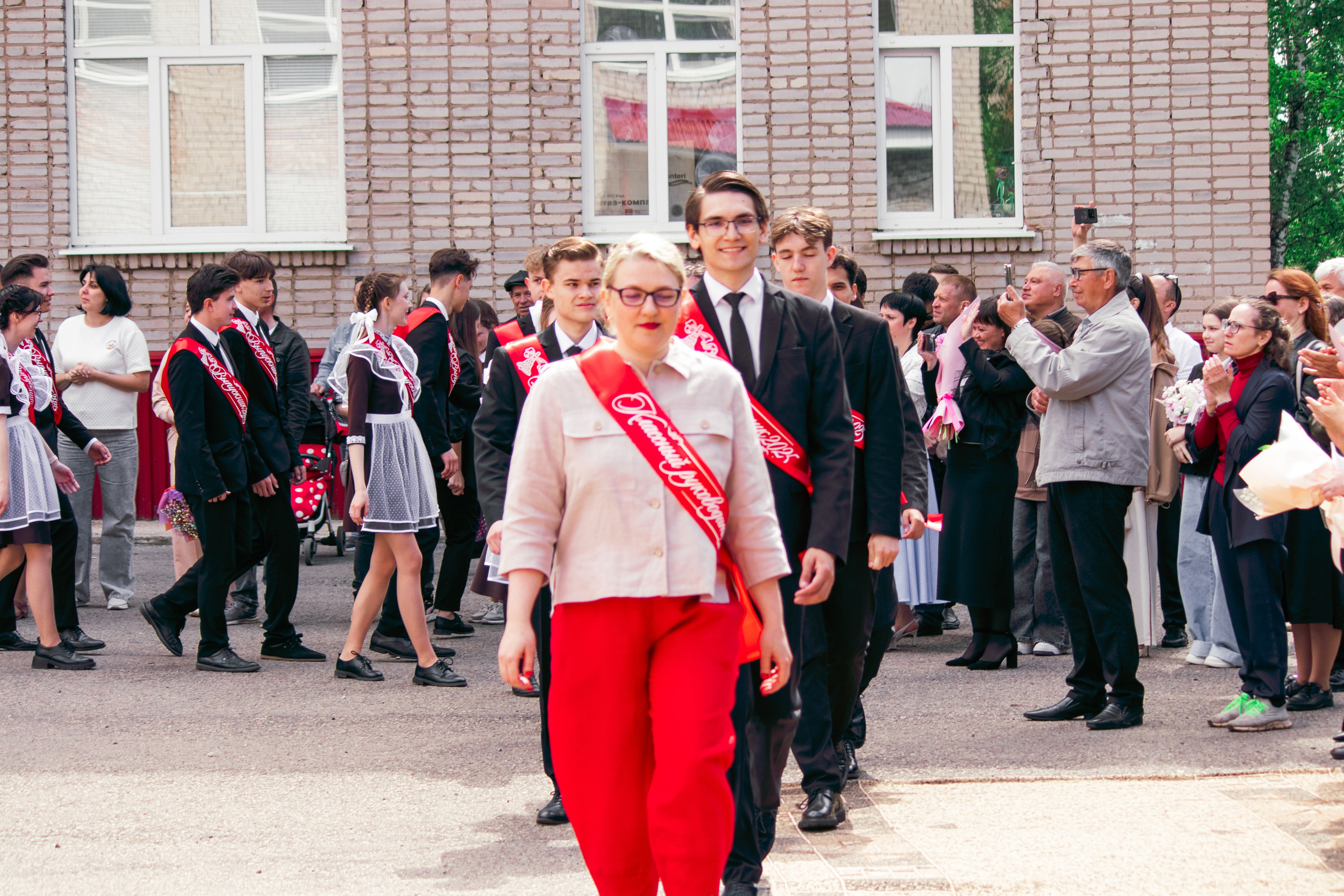3 школа. Фотограф и видеограф в Бугульме Аня Трутнева