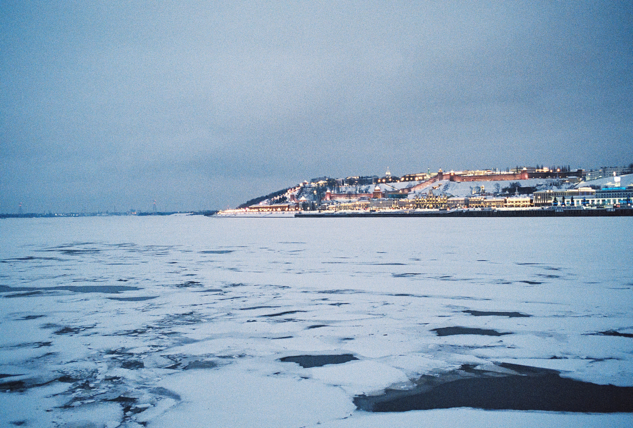 Вид на Нижний Новгород со Стрелки