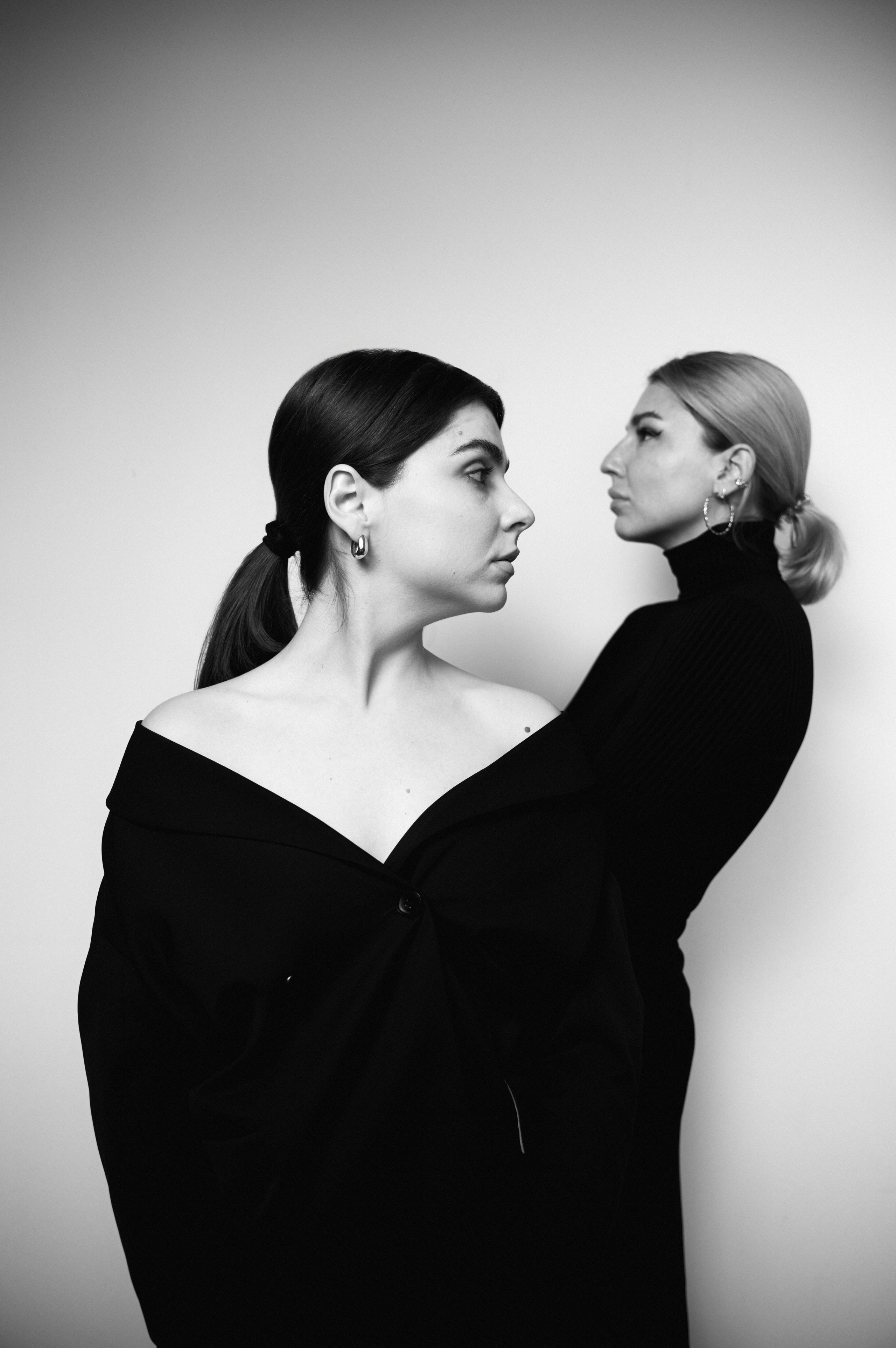 Оля + Таня. Портретный фотограф в Москве Айрат Абдуллаев