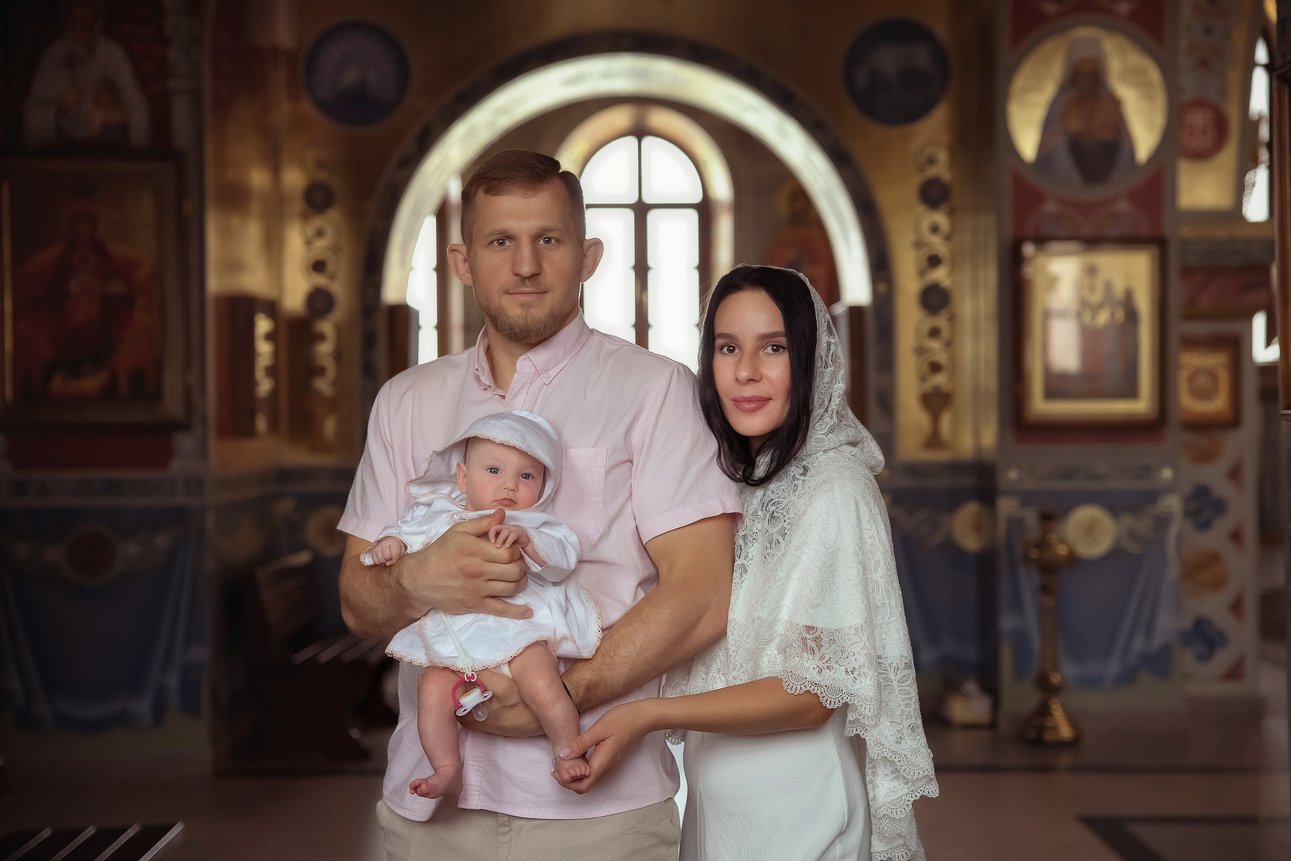 Крещение Софии и Мии. Фотограф на крещение и венчание