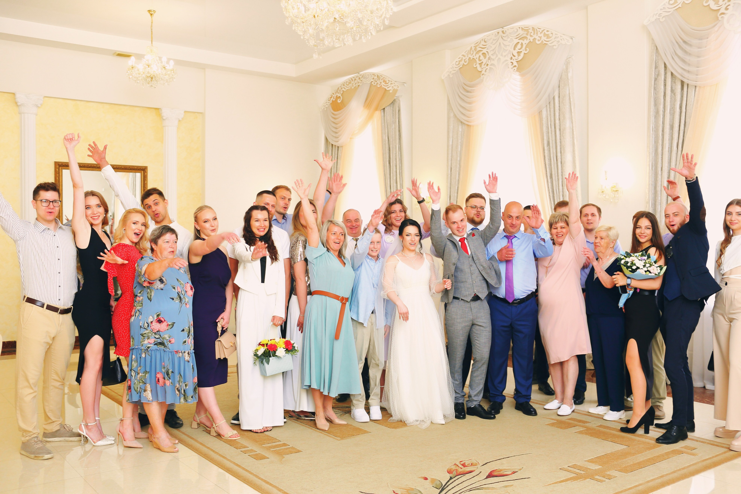 Съемка пары в отеле, на природе, в городе. Свадебный и репортажный фотограф в Ярославле и Санкт-Петербурге Роман Микрюков