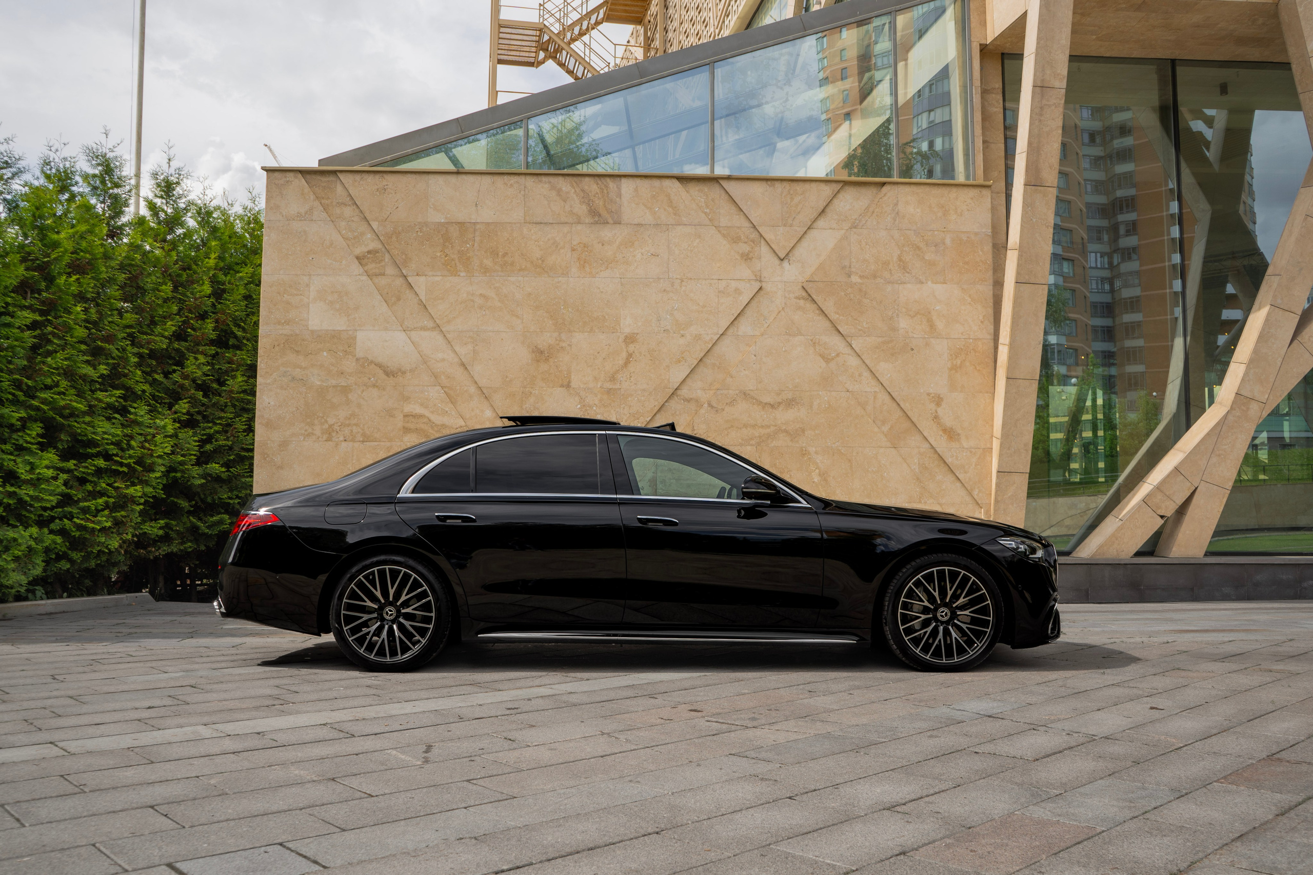 Mercedes S-class (W223). Автомобильный фотограф Ногинск Денис Городок