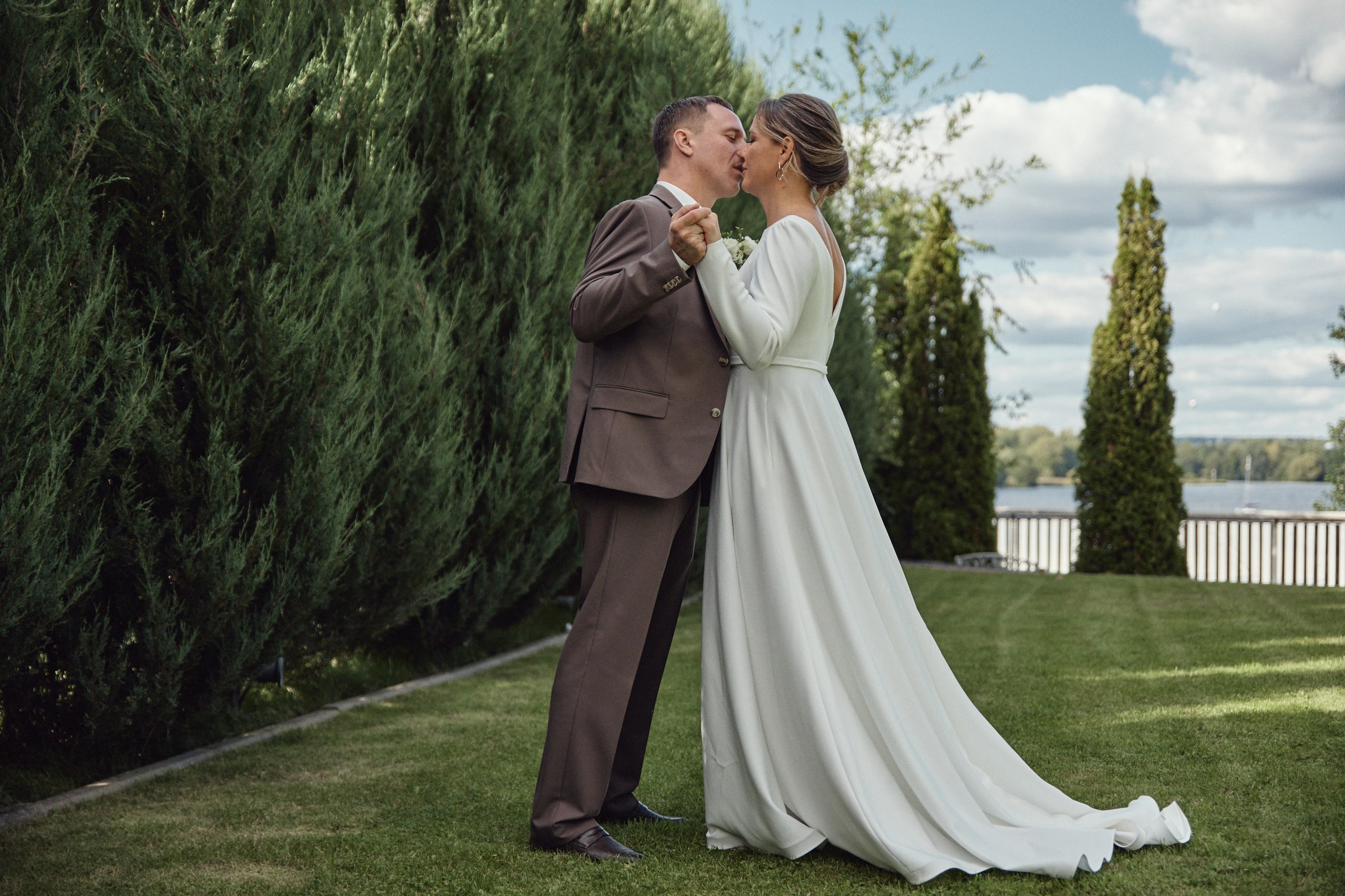 Счастье здесь. Свадебный фотограф Антон Артюшин. Работаю в Нижнем Новгороде и Москве