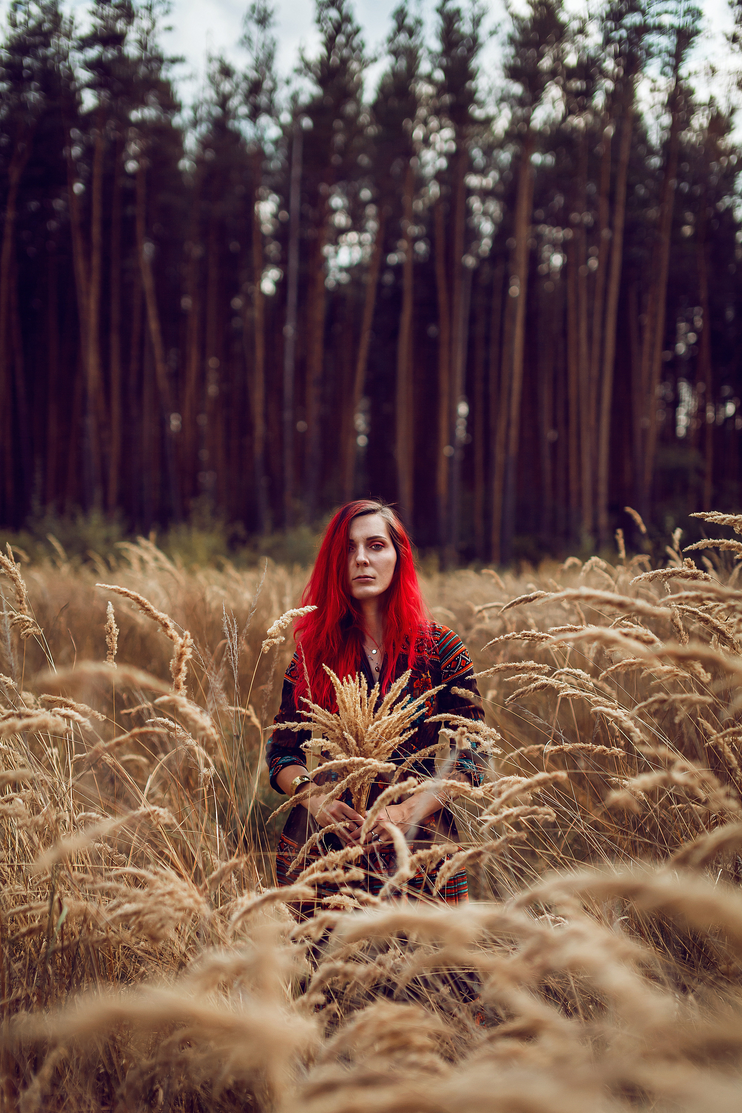 Портретные фотосессии в студии для девушек и парней