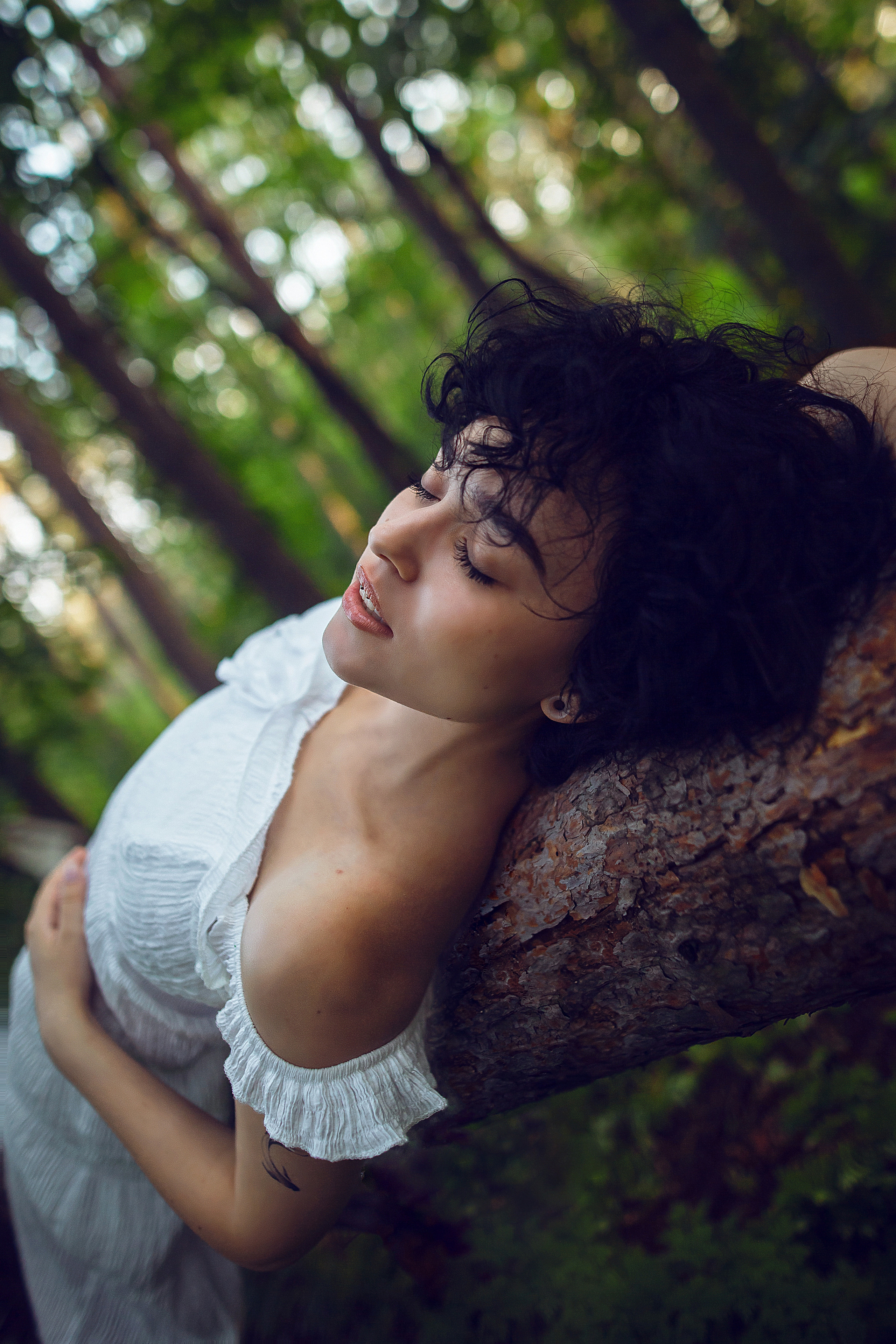 Портретные фотосессии в студии для девушек и парней