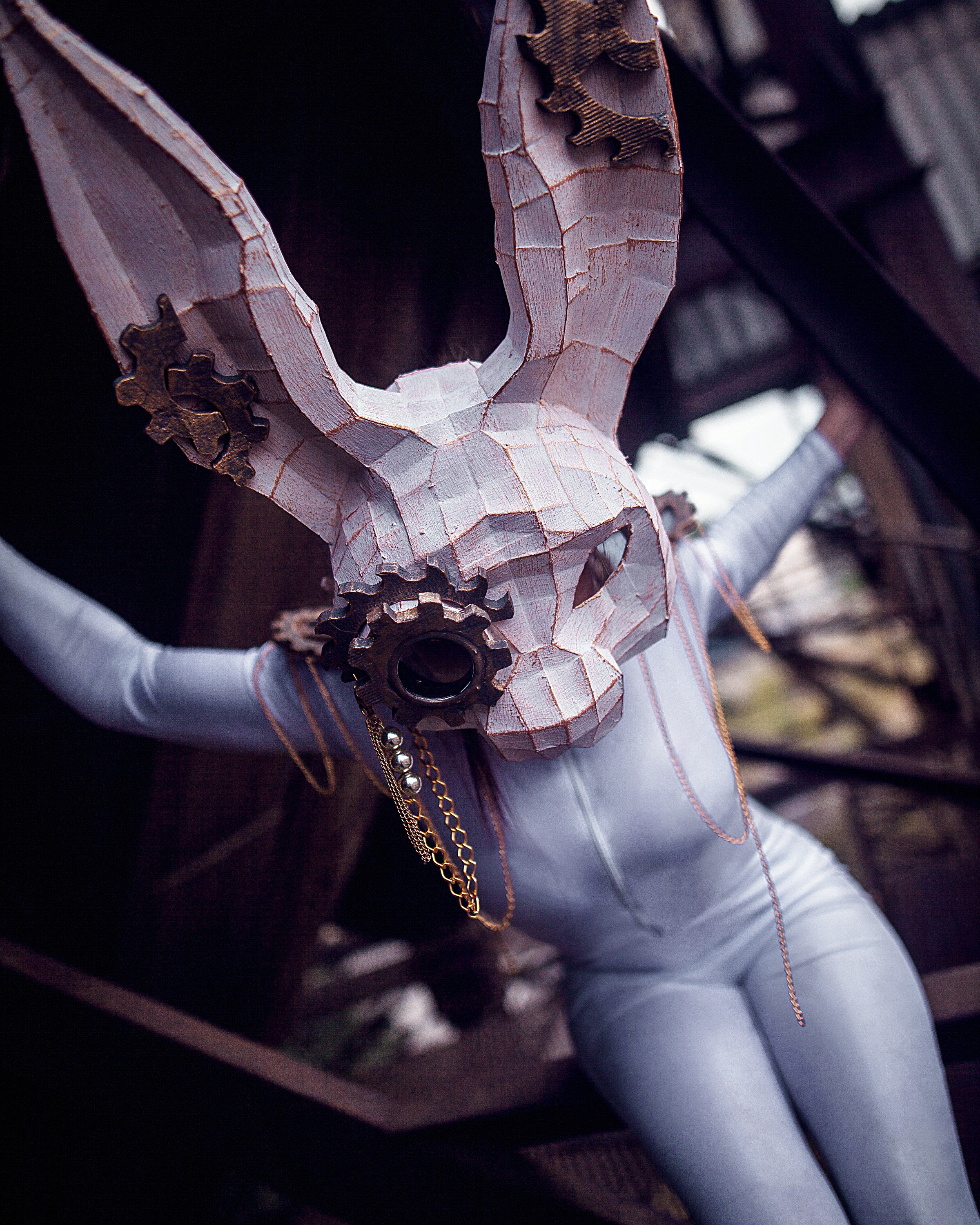 Портретные фотосессии в студии для девушек и парней