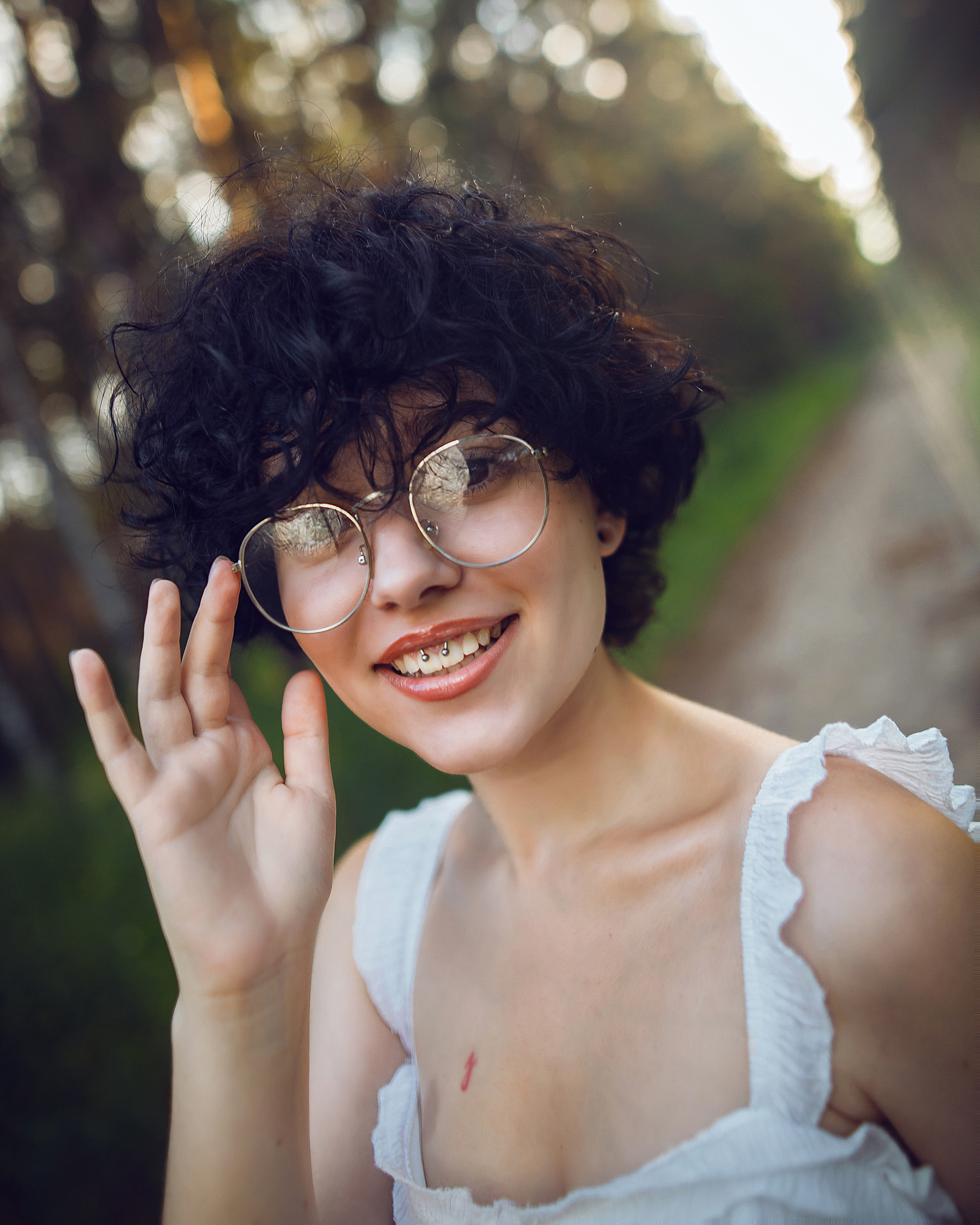 Портретные фотосессии в студии для девушек и парней