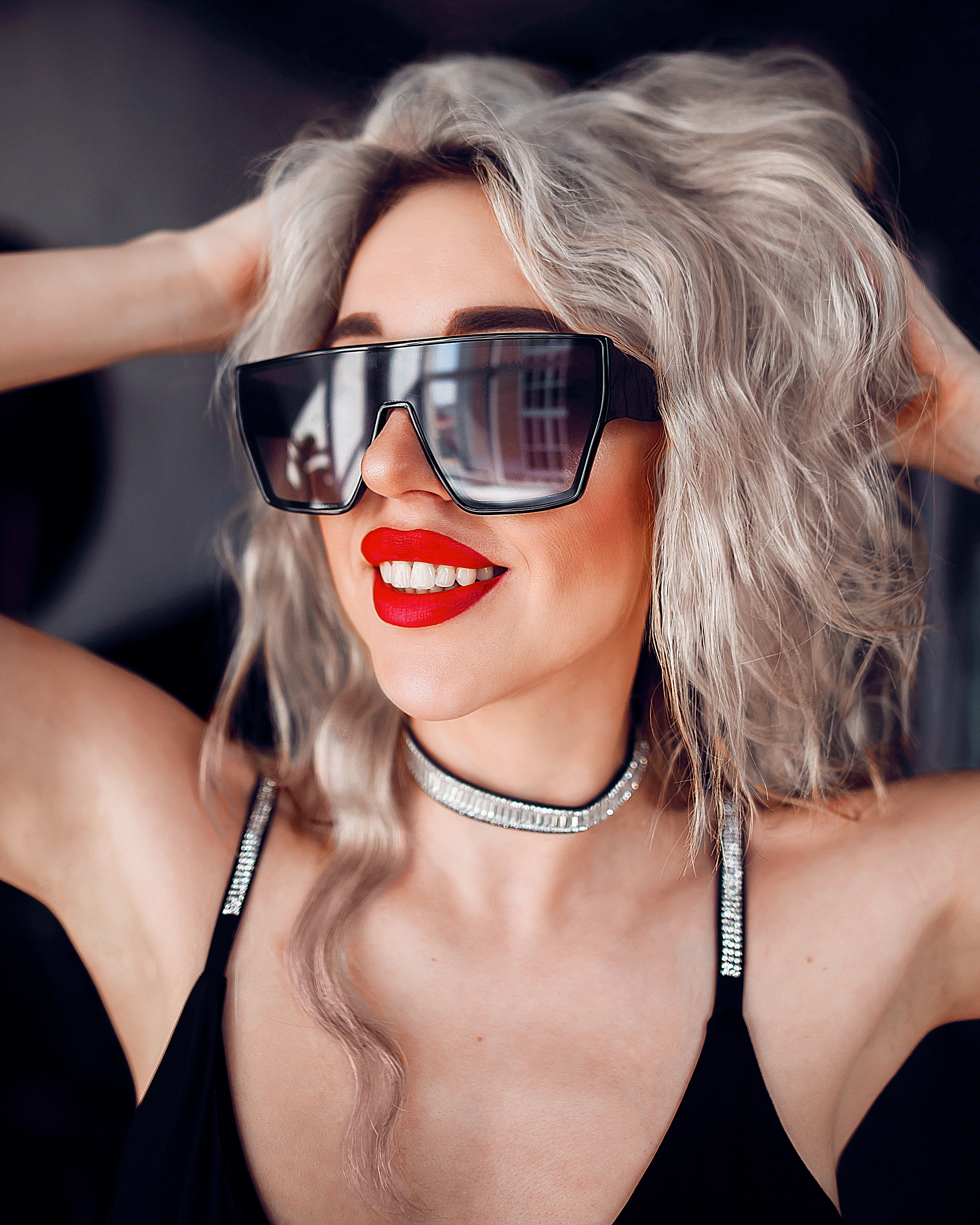 Портретные фотосессии в студии для девушек и парней