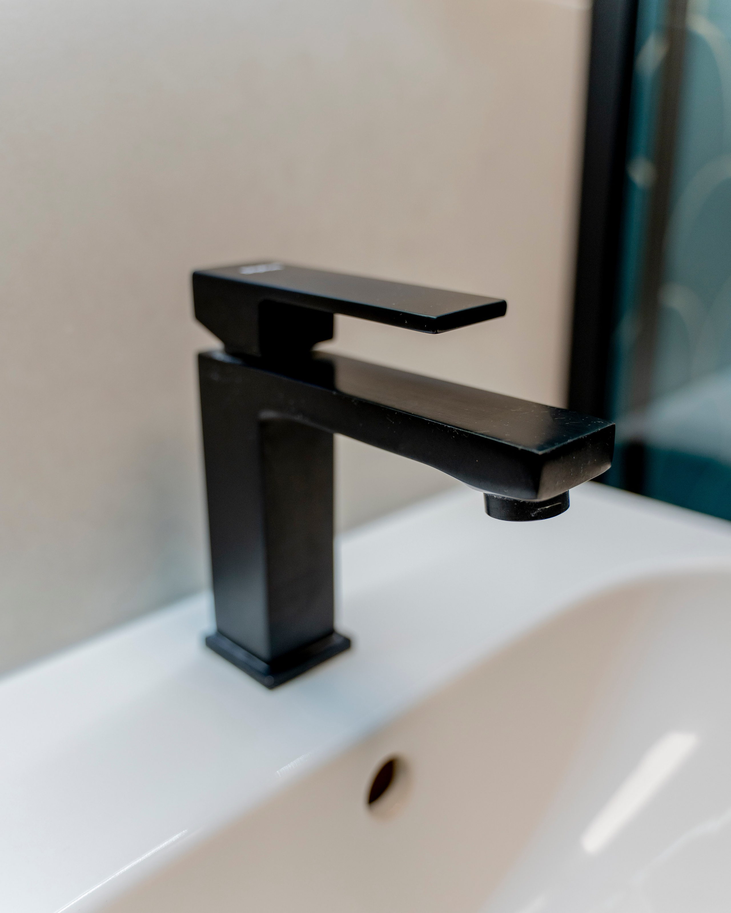 Viktorija Chalet. Photographer Liana Sudets Serbia Kopaonik Brzece Brus