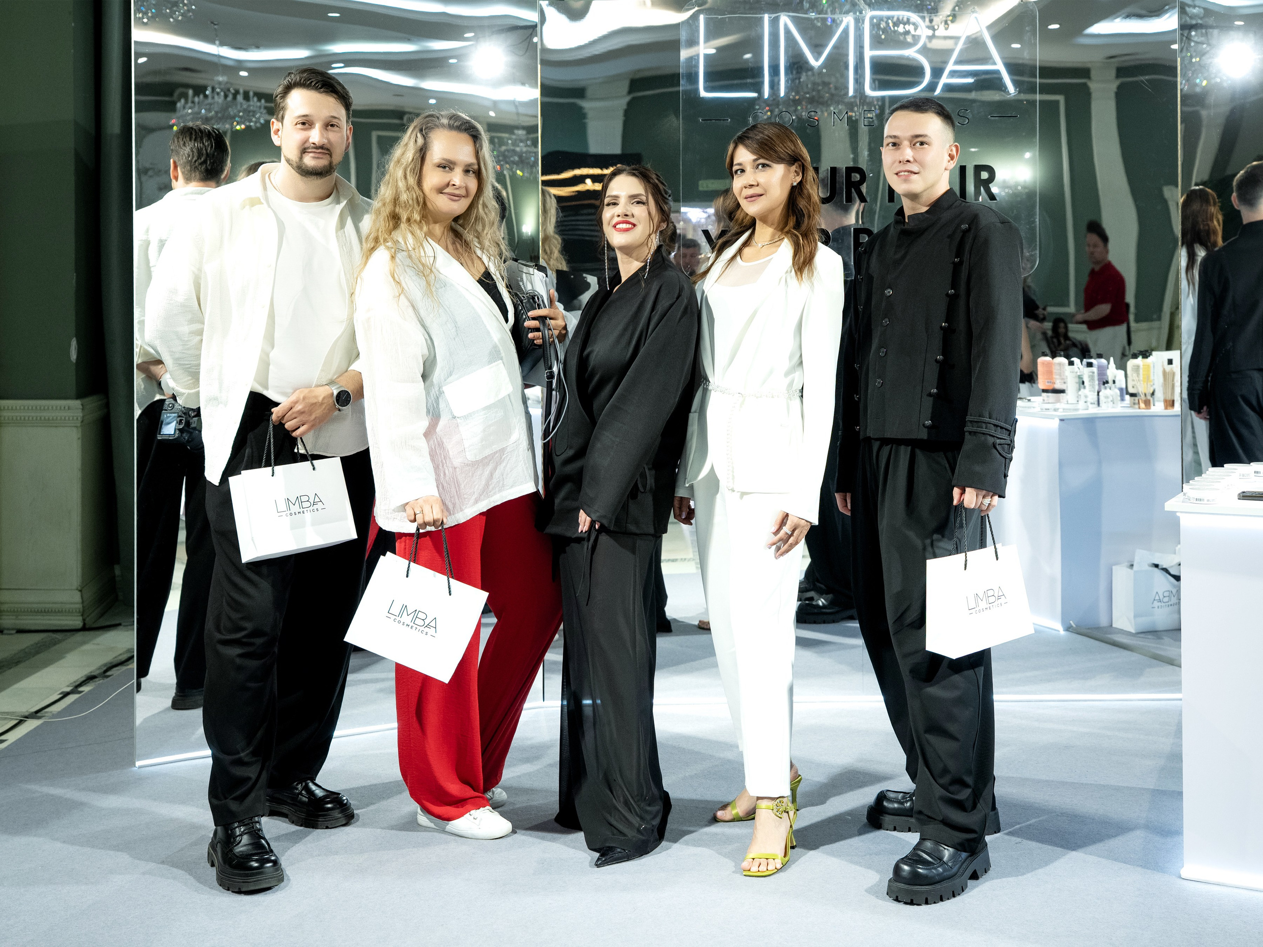 Backstage Day 2. Сайт Алматинского НЮ АРТ, будуар и фэшн фотографа Дениса Карпенко