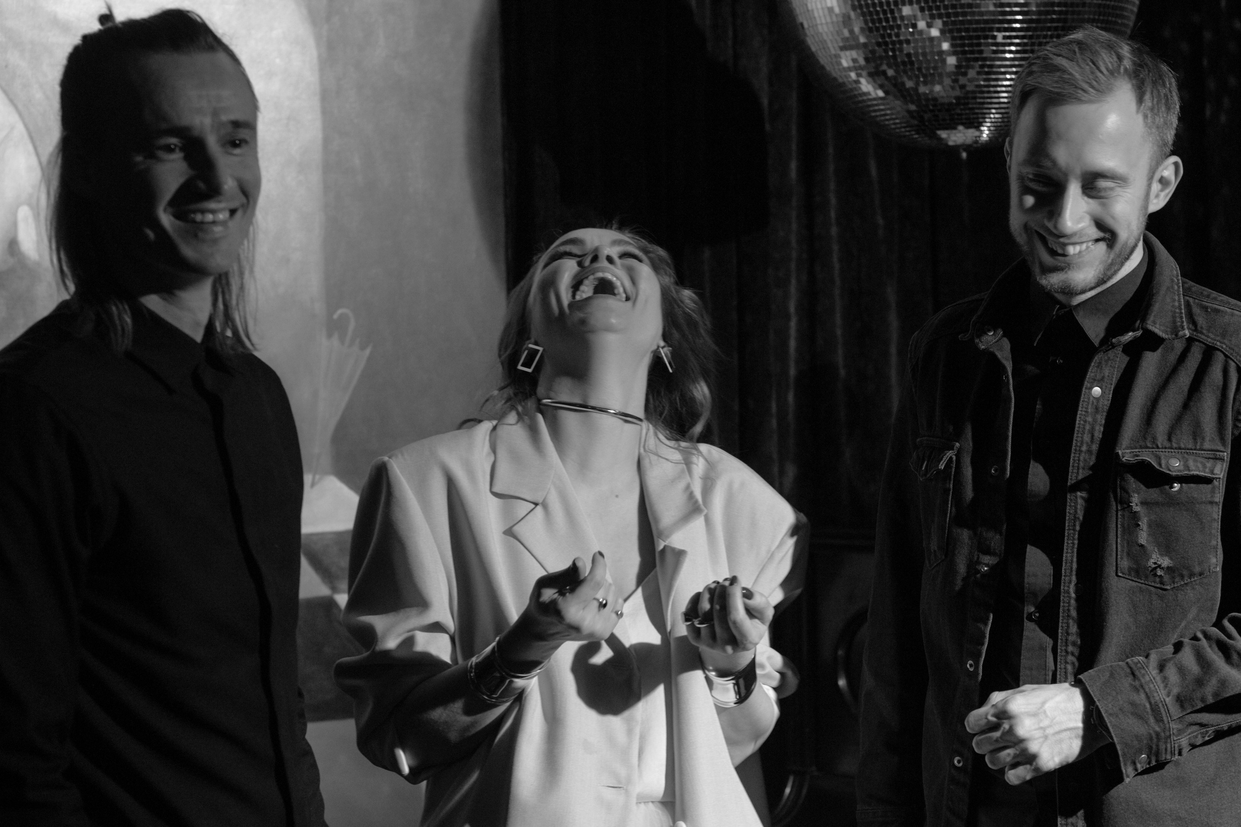 Саша Алмазова | Кабаре ШУМ. Юля Мурашова портретный и документальный фотограф