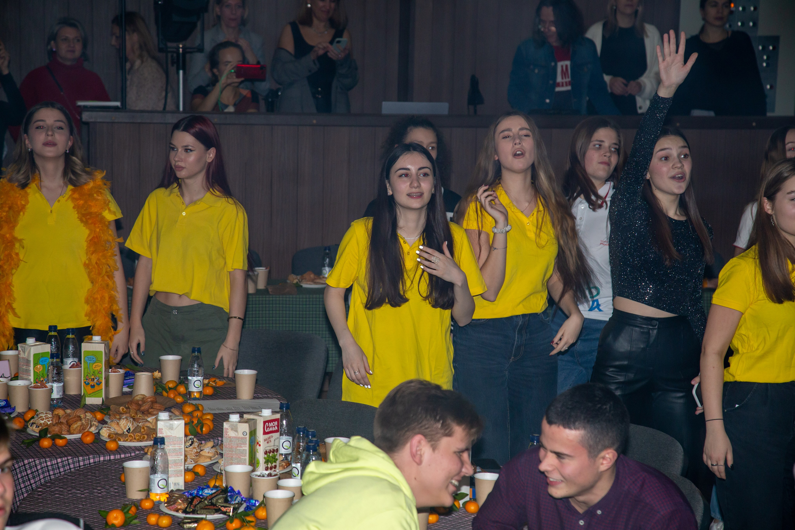 Репортажная съёмка для Домисольки на новый год. «Студия DRONAVT`s» — видеосъёмка и фотография г. Москва