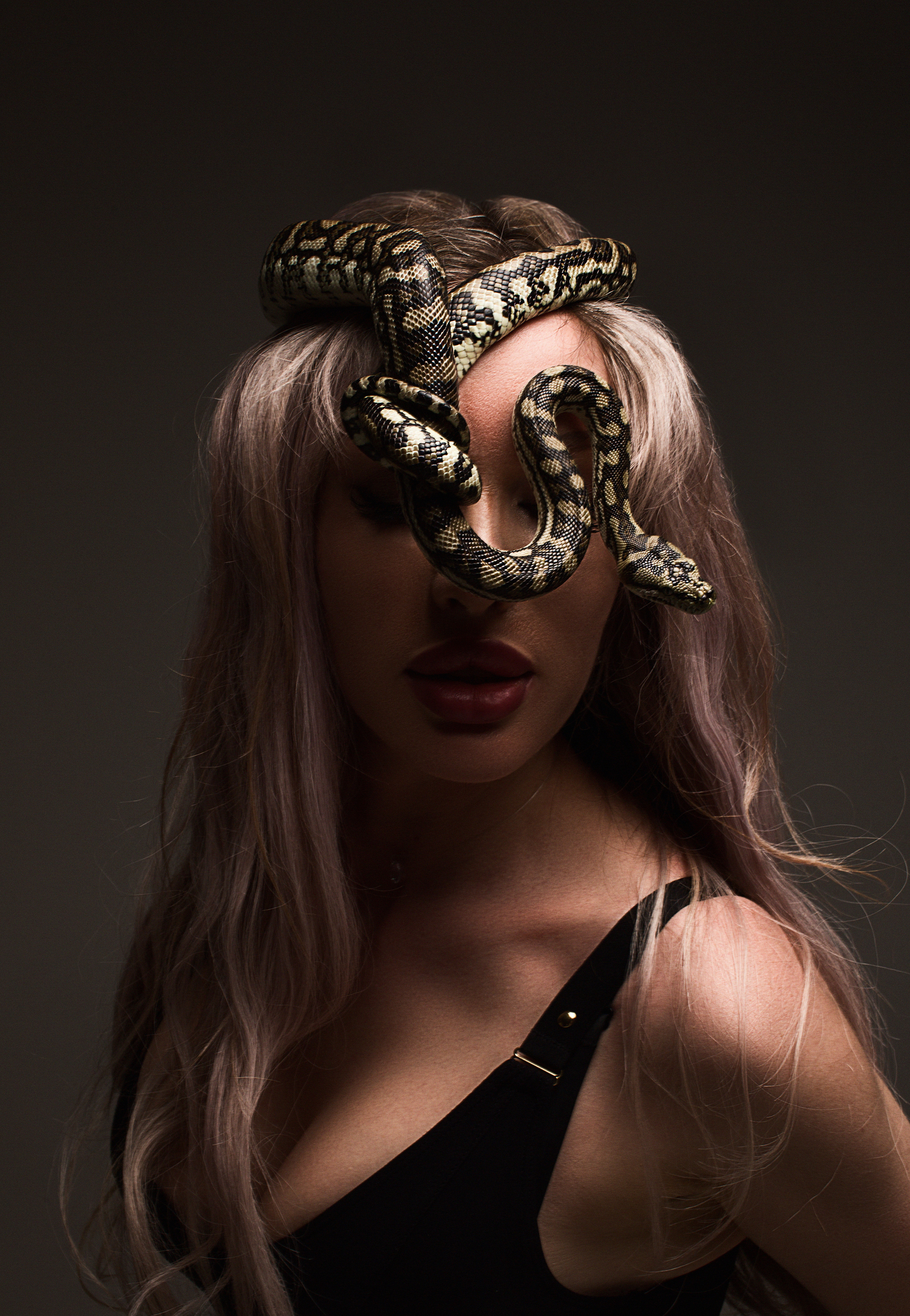 Натали и змеи. Свадебный и семейный фотограф/видеограф в Краснодаре Наталья Осинская