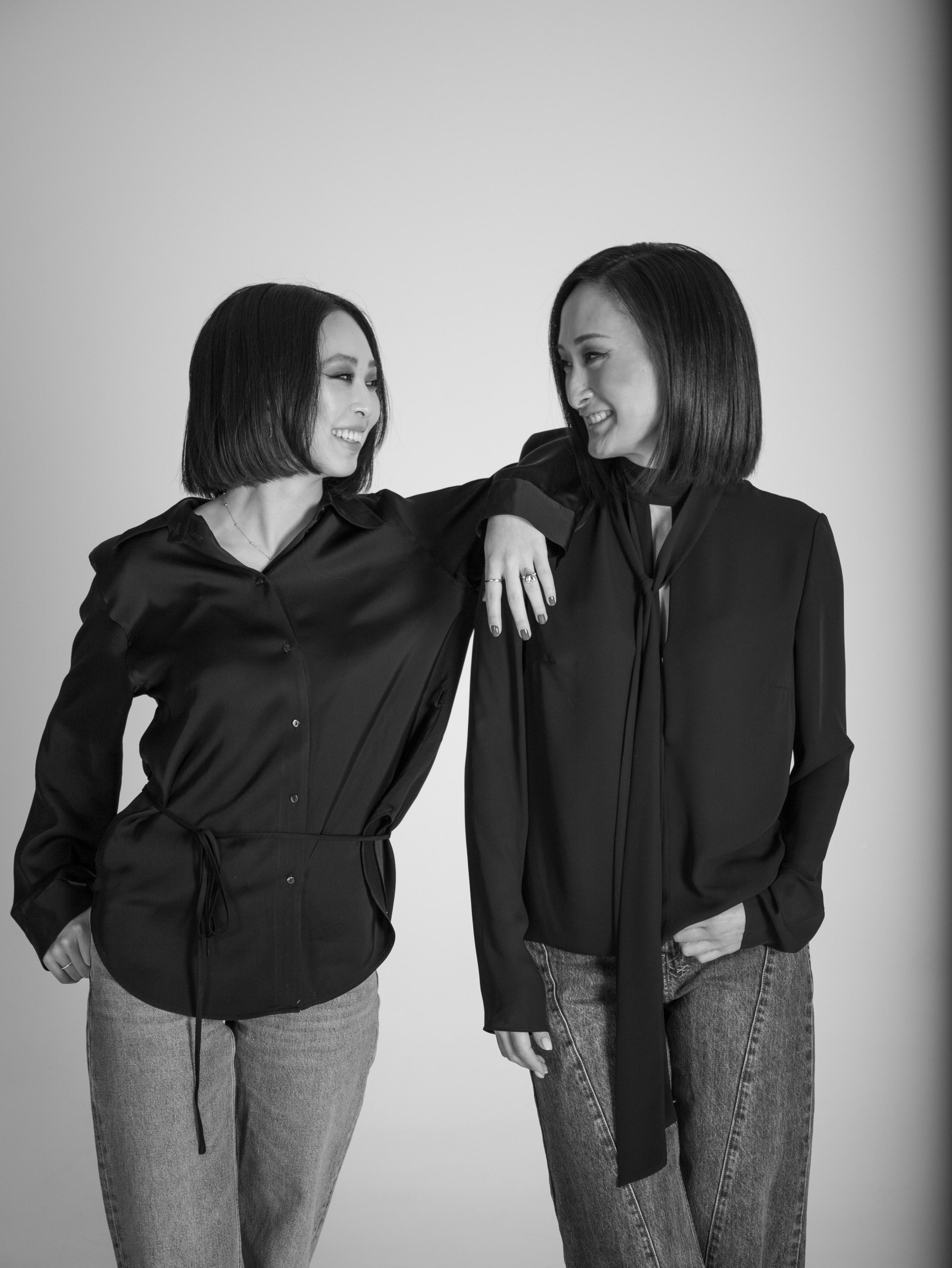 Мама и дочка, студийная съемка. Свадебный и семейный фотограф в Москве Мила Широких