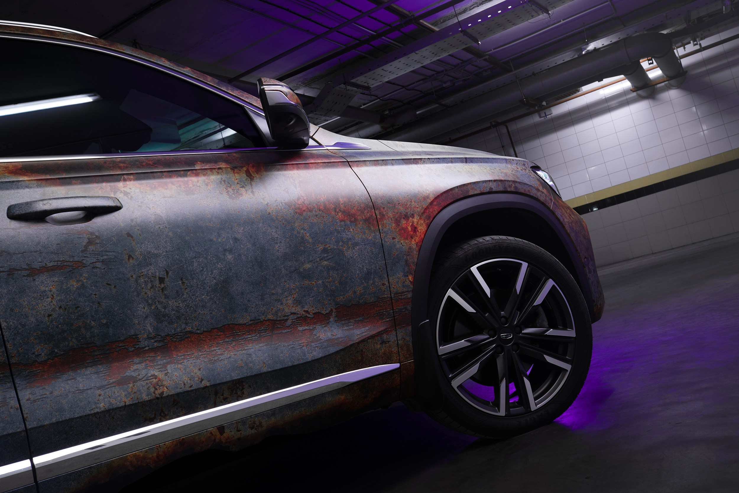 Винилография на Geely Monjaro. Студия дизайна и оклейки авто Barmaley Design