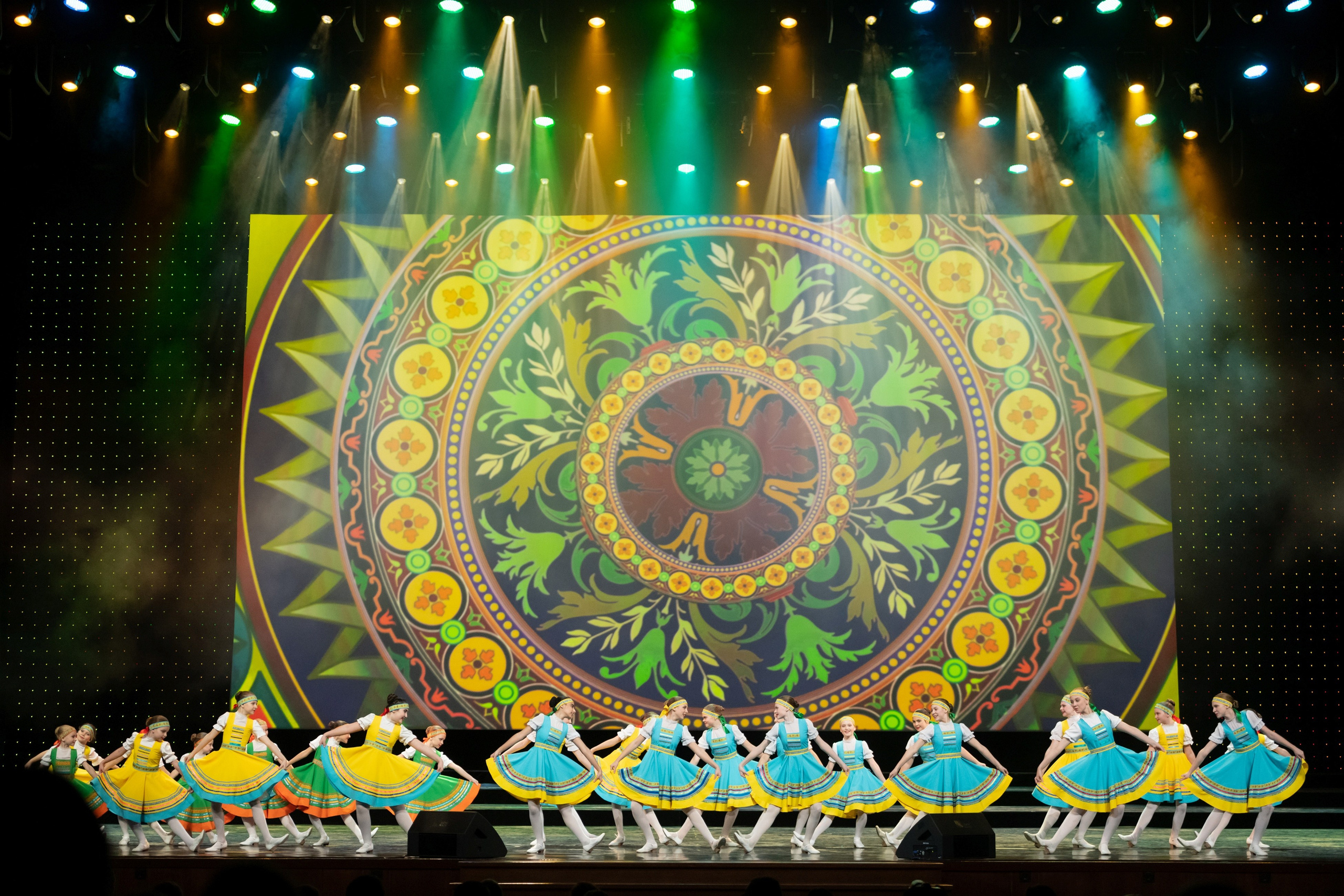 2 февраля, концерт Таланты России, Кремлевский Дворец. Золотое яблочко