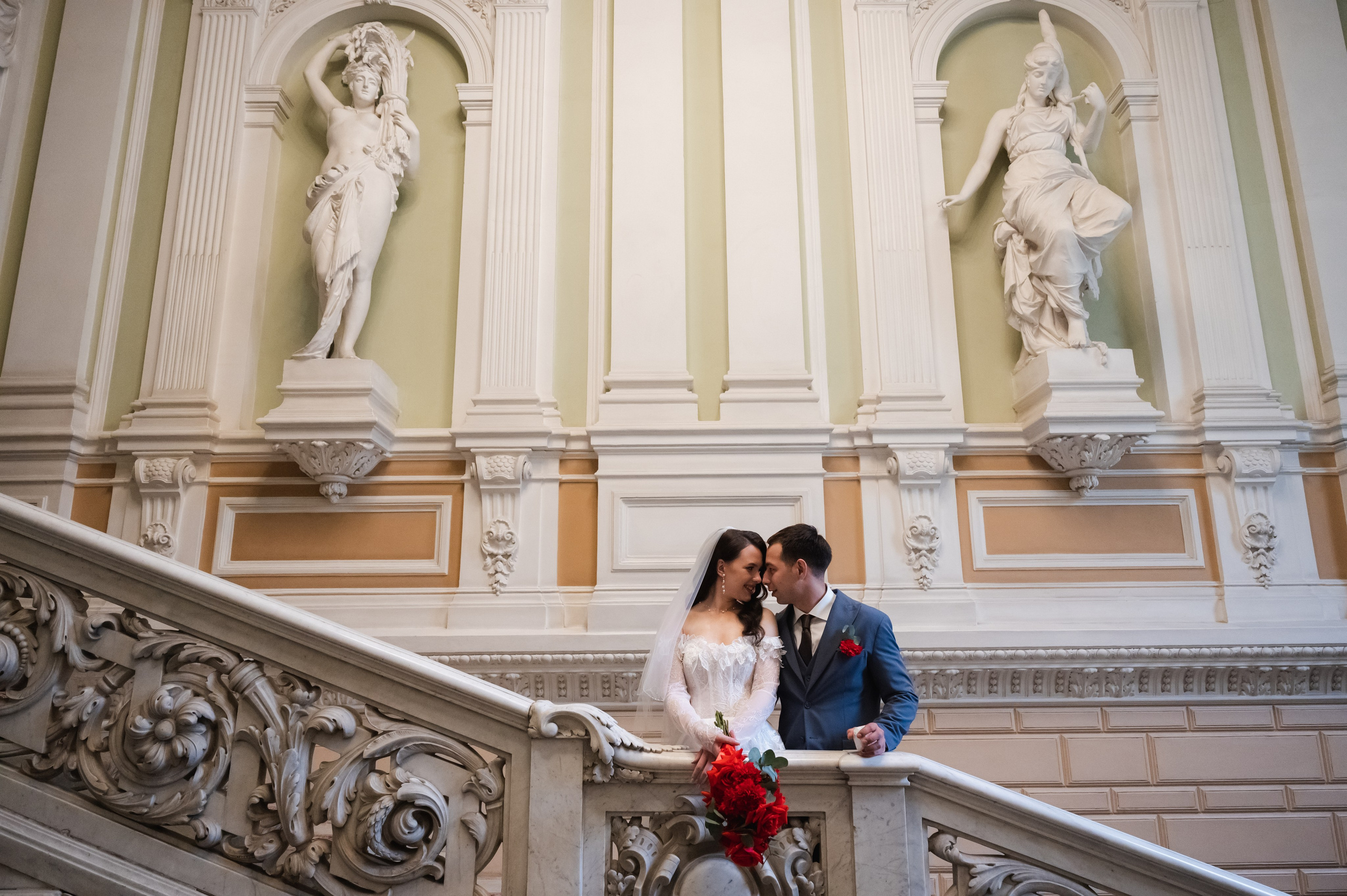 Свадебная фотосессия в Санкт-Петербурге. Портретный и репортажный фотограф в Санкт-Петербурге | Валерия Кайряк