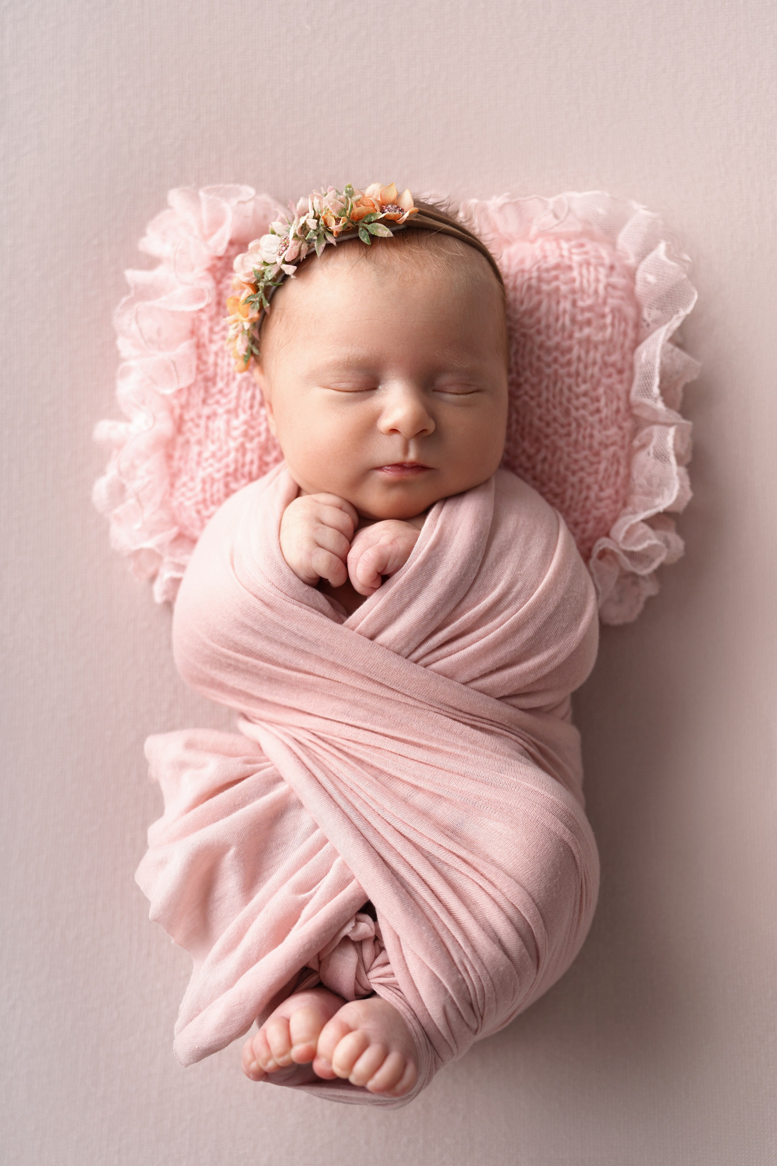 Экспресс. Фотограф новорожденных, детей до года и беременных в Симферополе