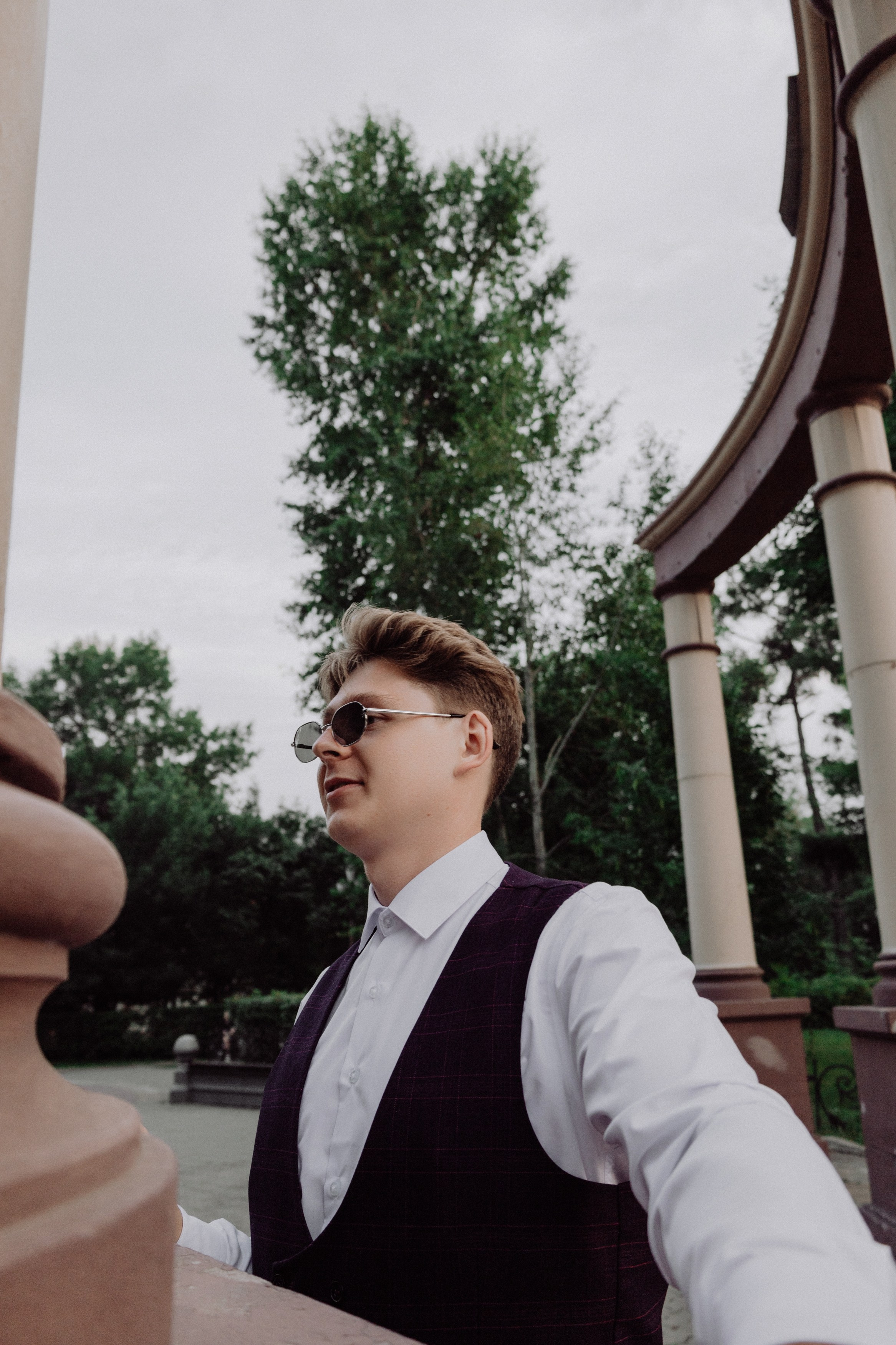 Владислав и Юлия Вечерняя прогулка по городу. Свадебный Фотограф в Иркутске Екатерина Елисеева