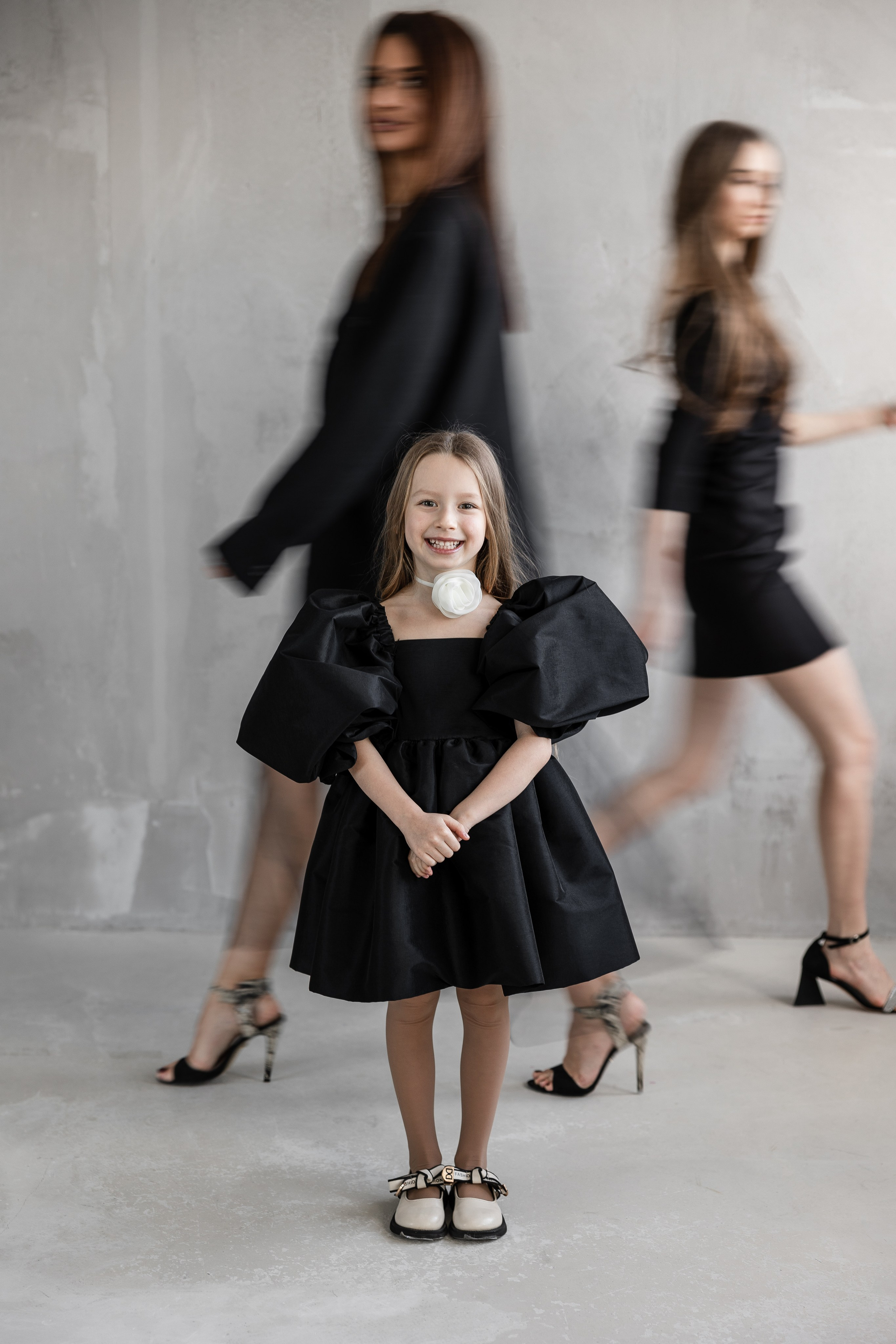 Семейная фотосессия в студии. Свадебный и семейный фотограф Москва Екатерина Верижникова