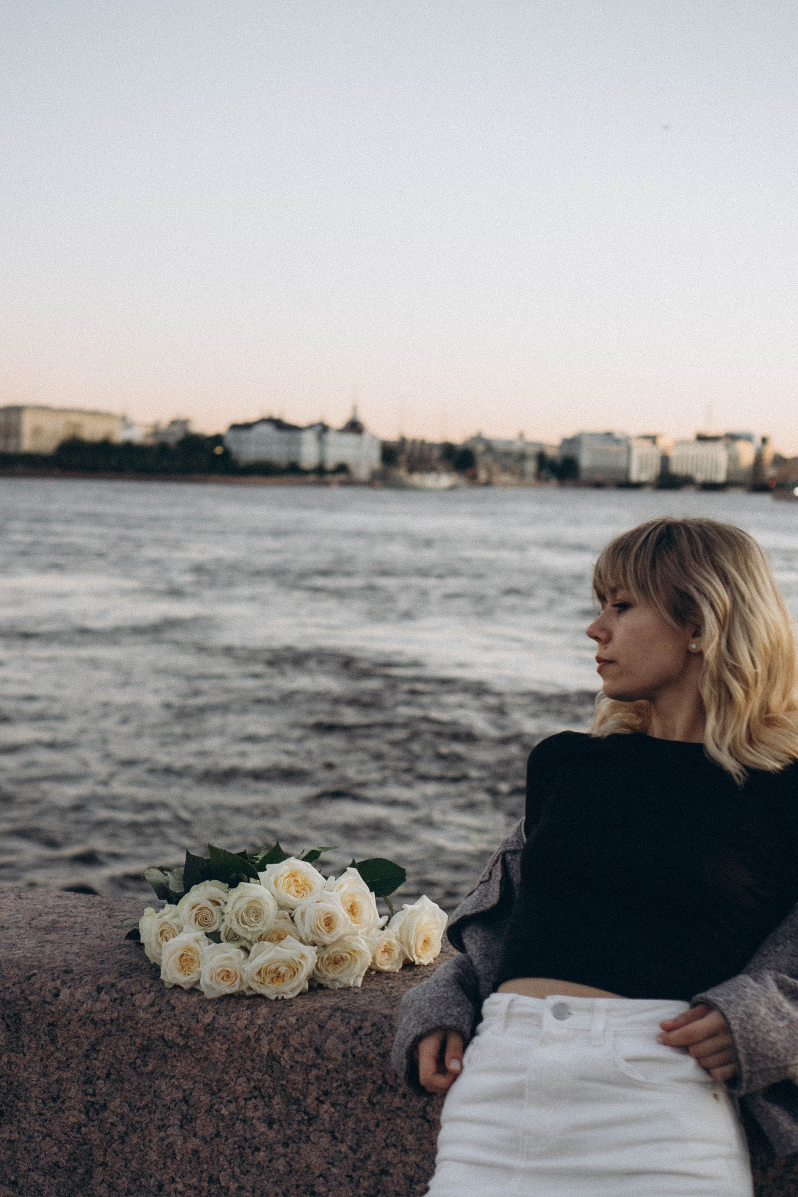 ПРОГУЛКА ПО ГОРОДУ В БЕЛЫЕ НОЧИ (другой вариант). Профессиональный фотограф, Санкт-Петербург — Виктория Богомолова