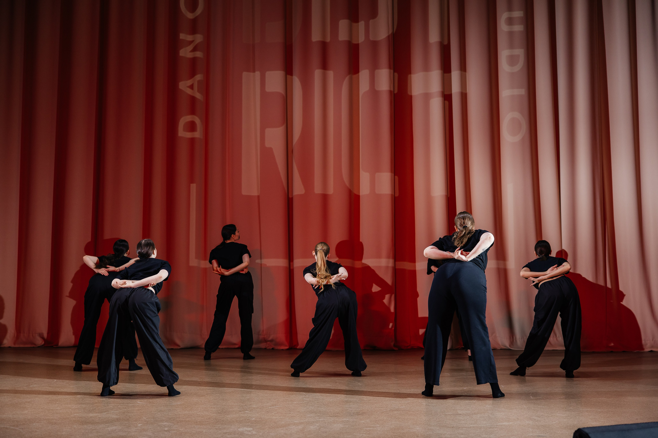 Дистрикт. Отчетный концерт. Свадебный и Семейный фотограф г. Ижевск Гульназ Солдатова. Гульназ фото