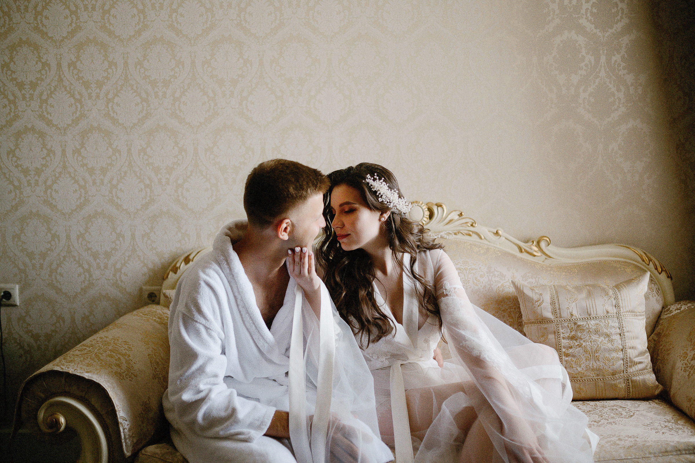 Alina&Timur short\classic\cool. Wedding photographer
