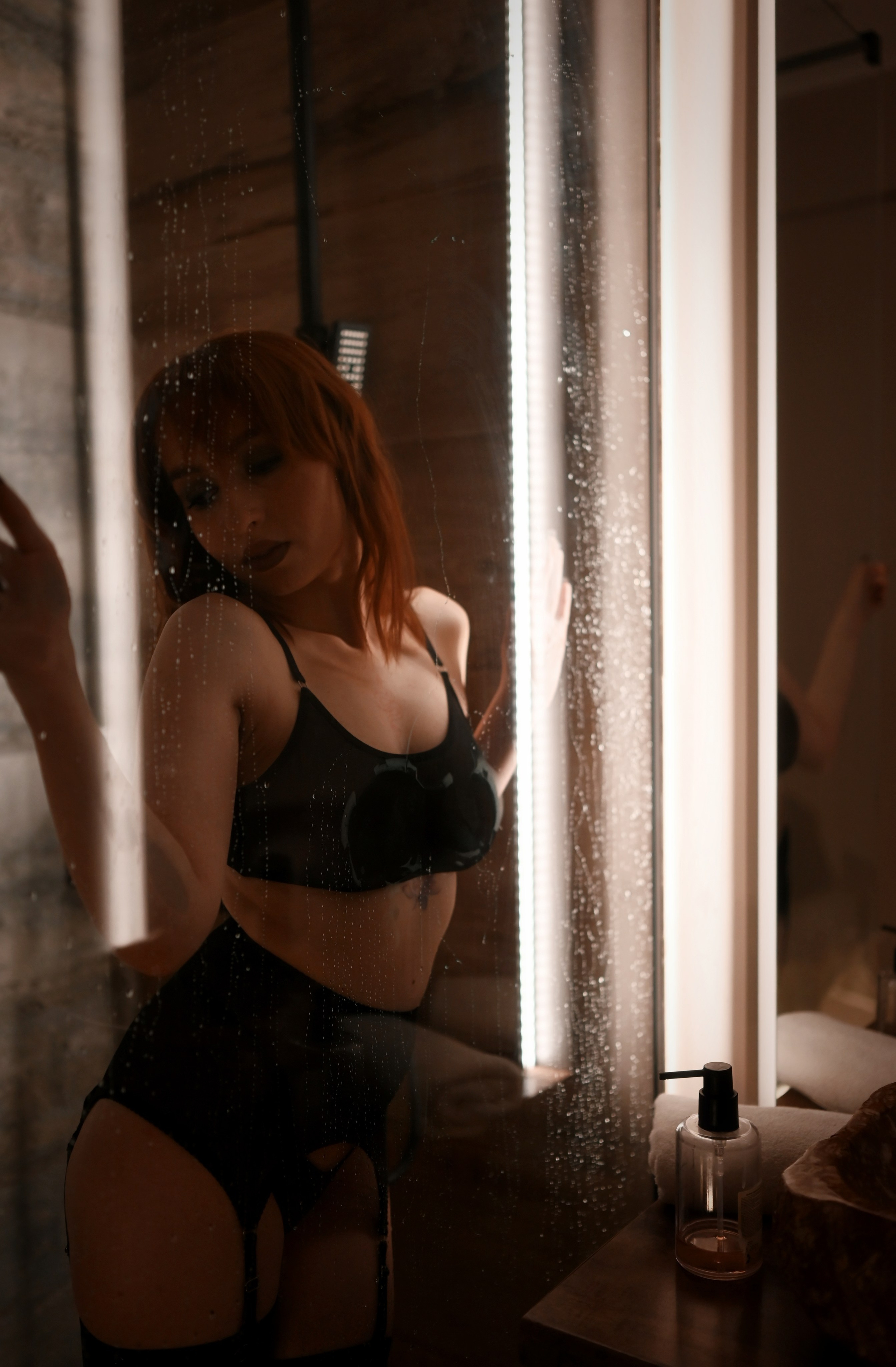 Девушки 18+. Фотограф Саша Паршукова