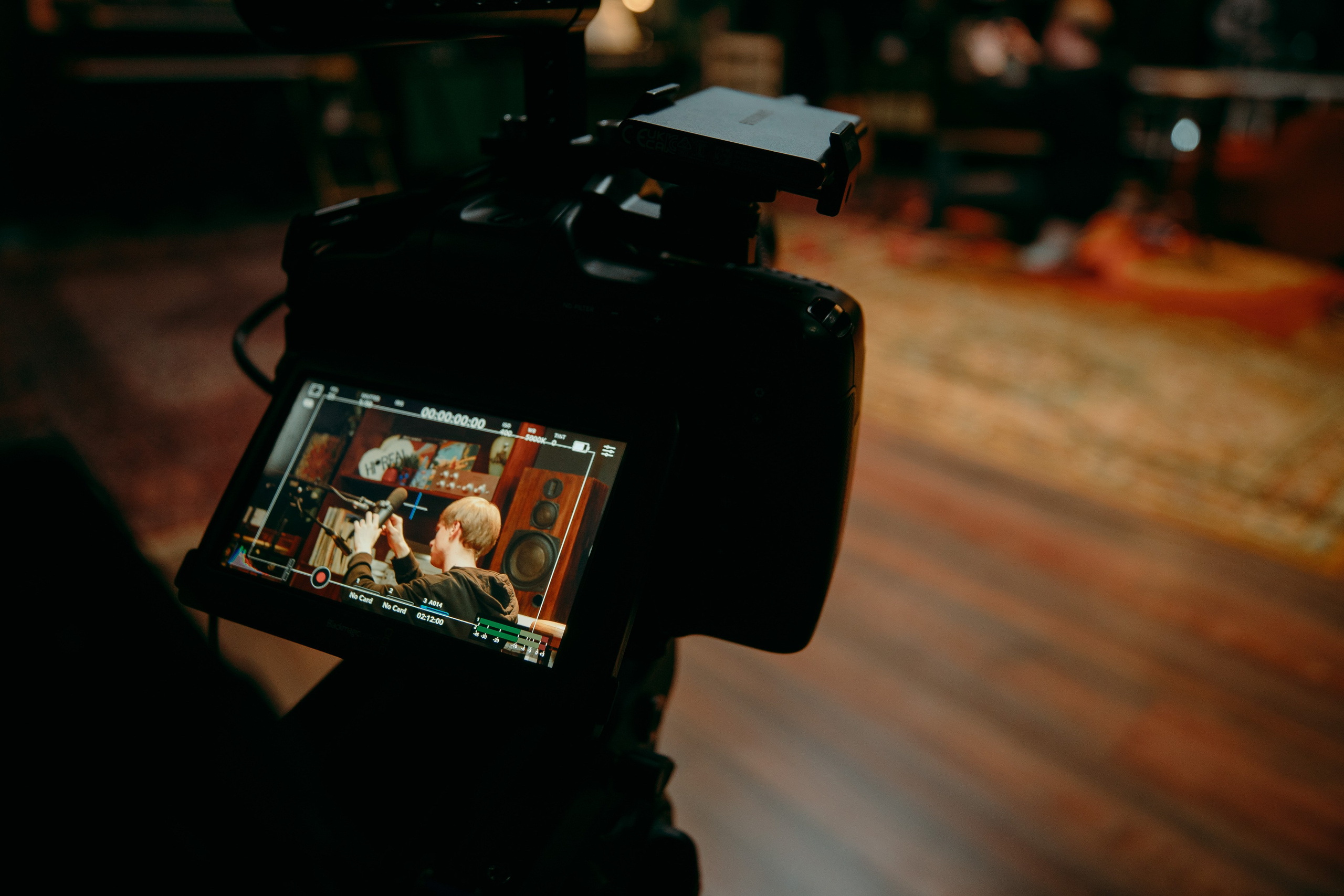 BACKSTAGE. DICHKOWINA