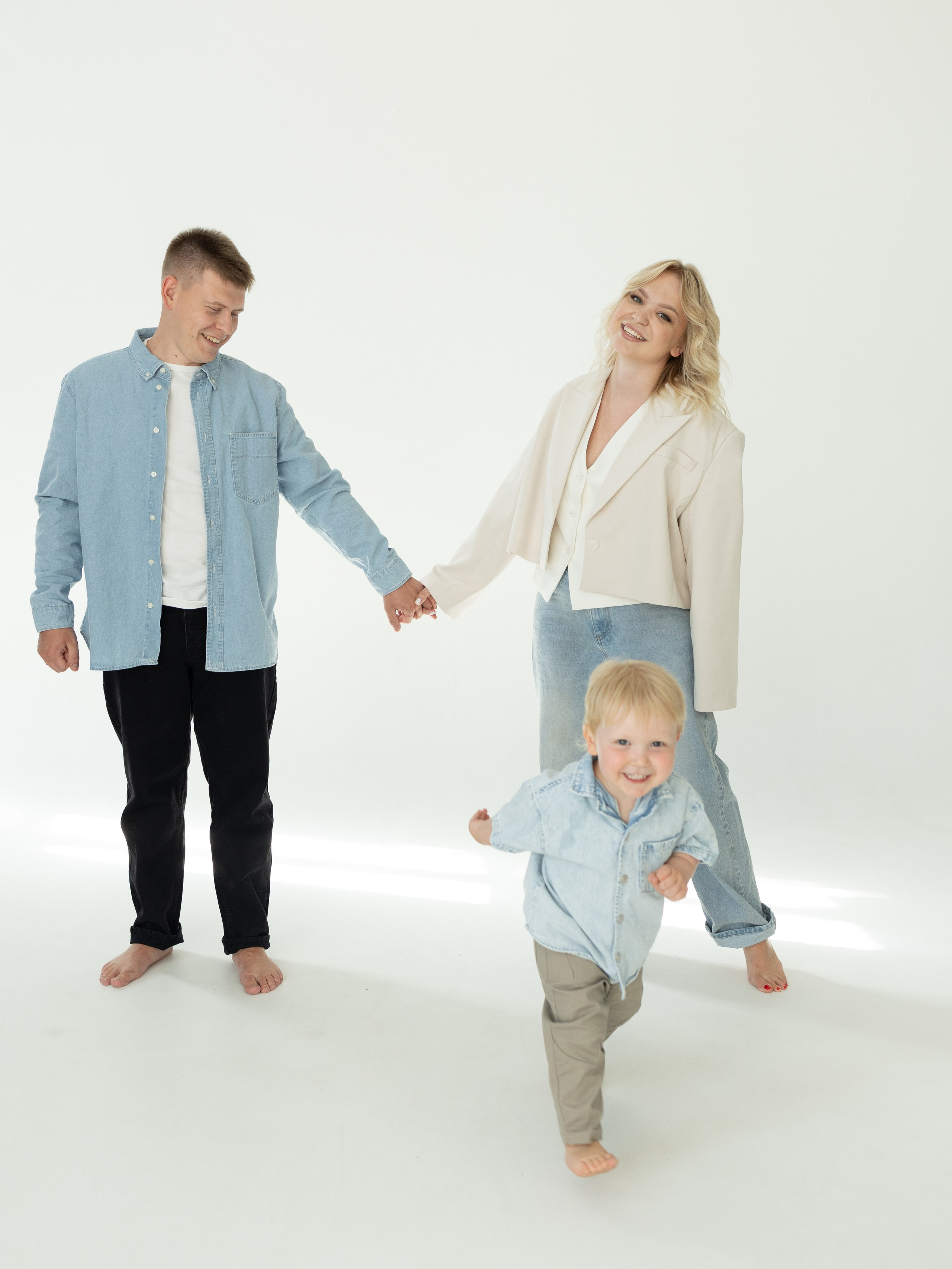 Семейная фотосессия Москва, семейный фотограф в Москве, семейная фотосессия, детский фотограф, семейная фотосессия в студии