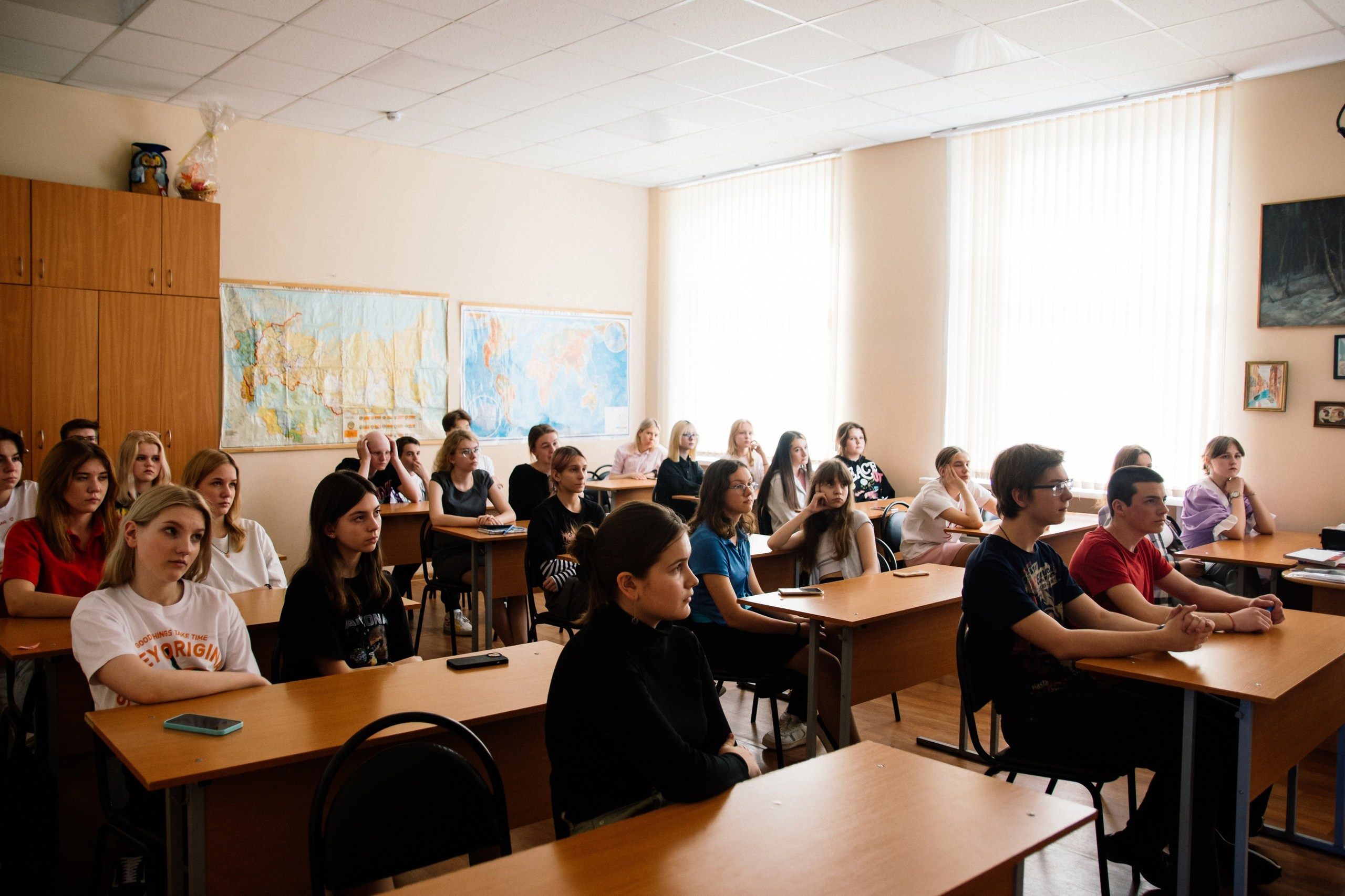 В лицее МПГУ. Фотограф в Москве. Индивидуальные и парные съёмки, мероприятия, промо-съёмки для артистов