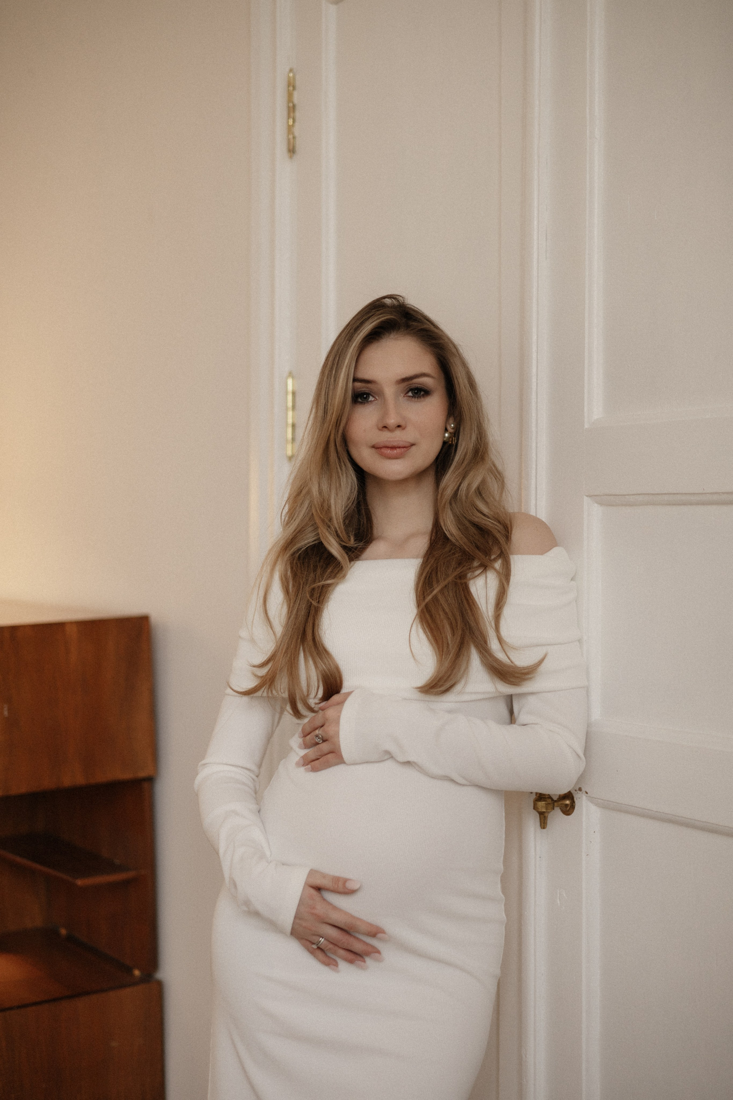 Беременная фотосессия в студии. Свадебный и портретный фотограф в Москве Анастасия Масюк