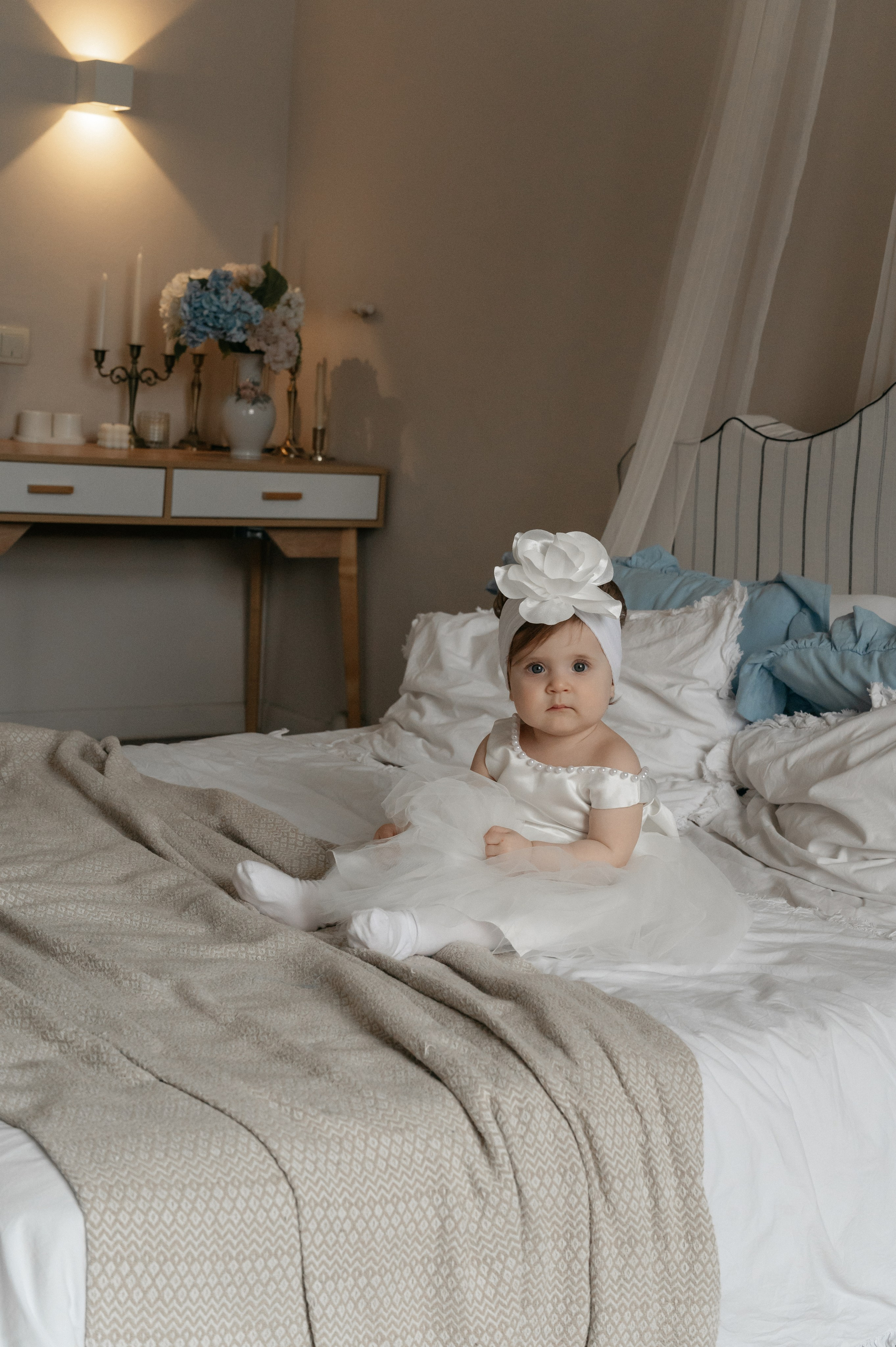 Годовасие малышки Киры в студии. Свадебный фотограф Мария Строгонова