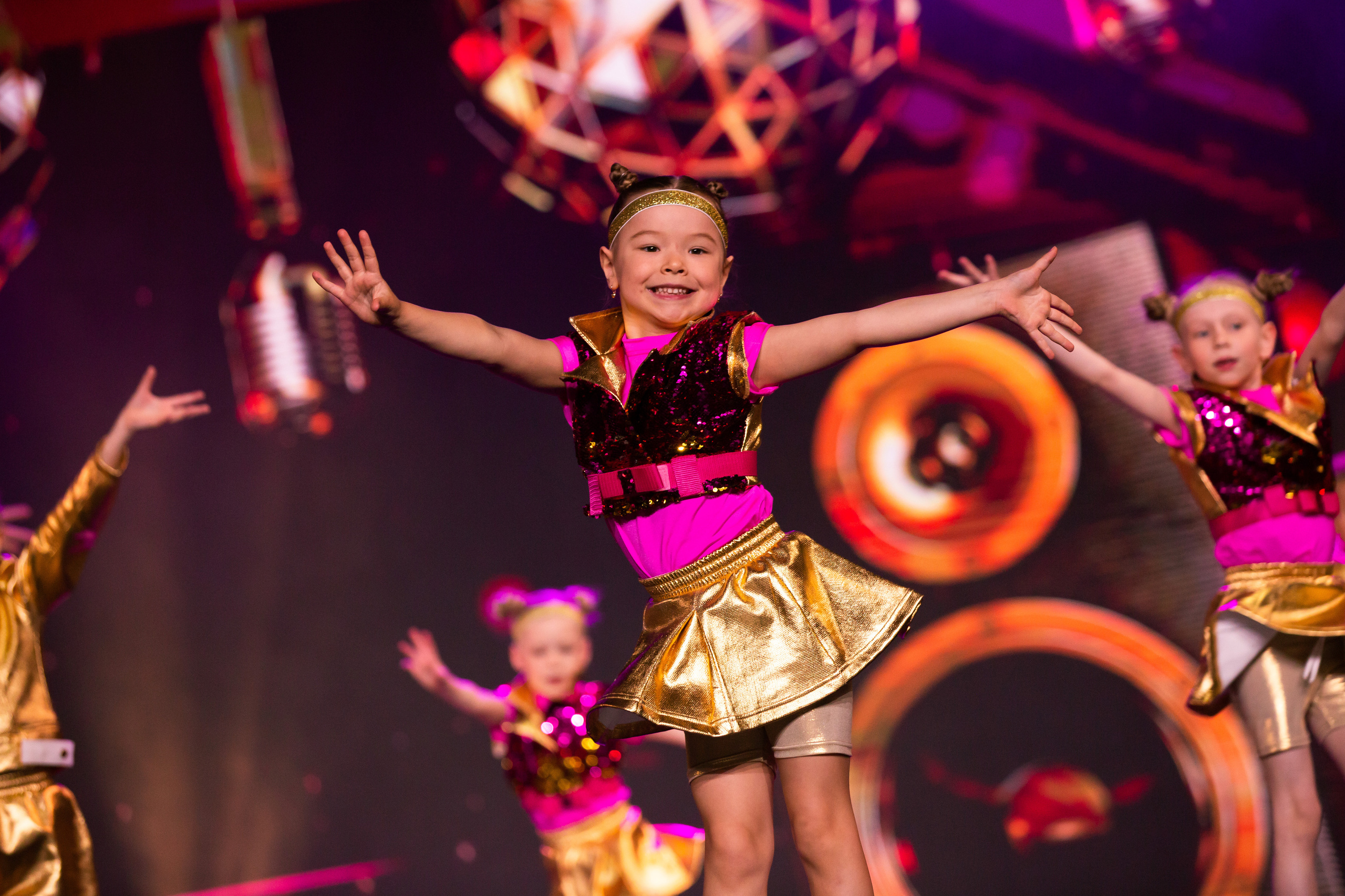 TODES. Юлия Кулиш // Pocahontas