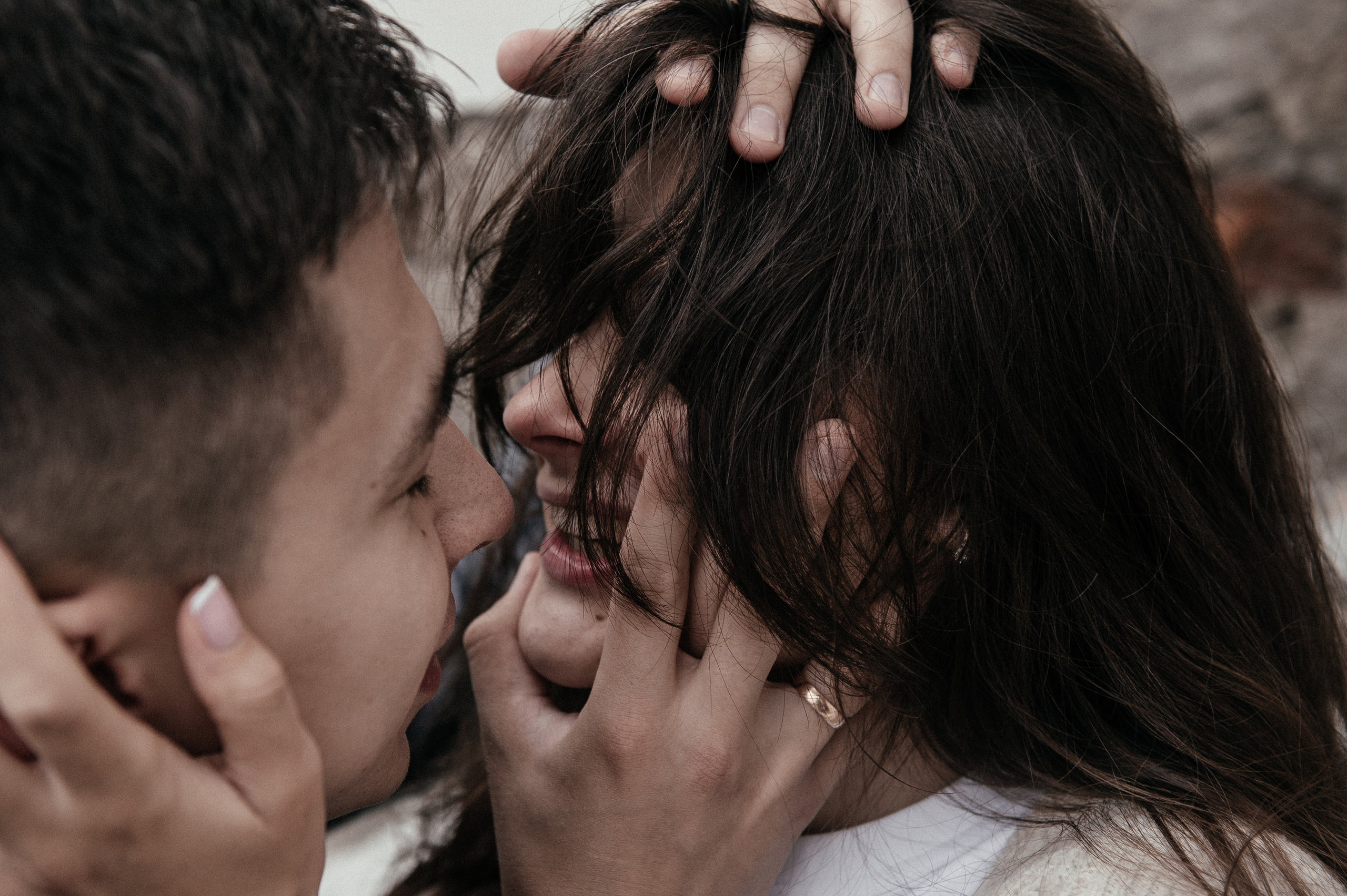 Романтично-комедийная Love Story в чёрно-белом кино. Свадебный и репортажный фотограф Сергей Чесноков