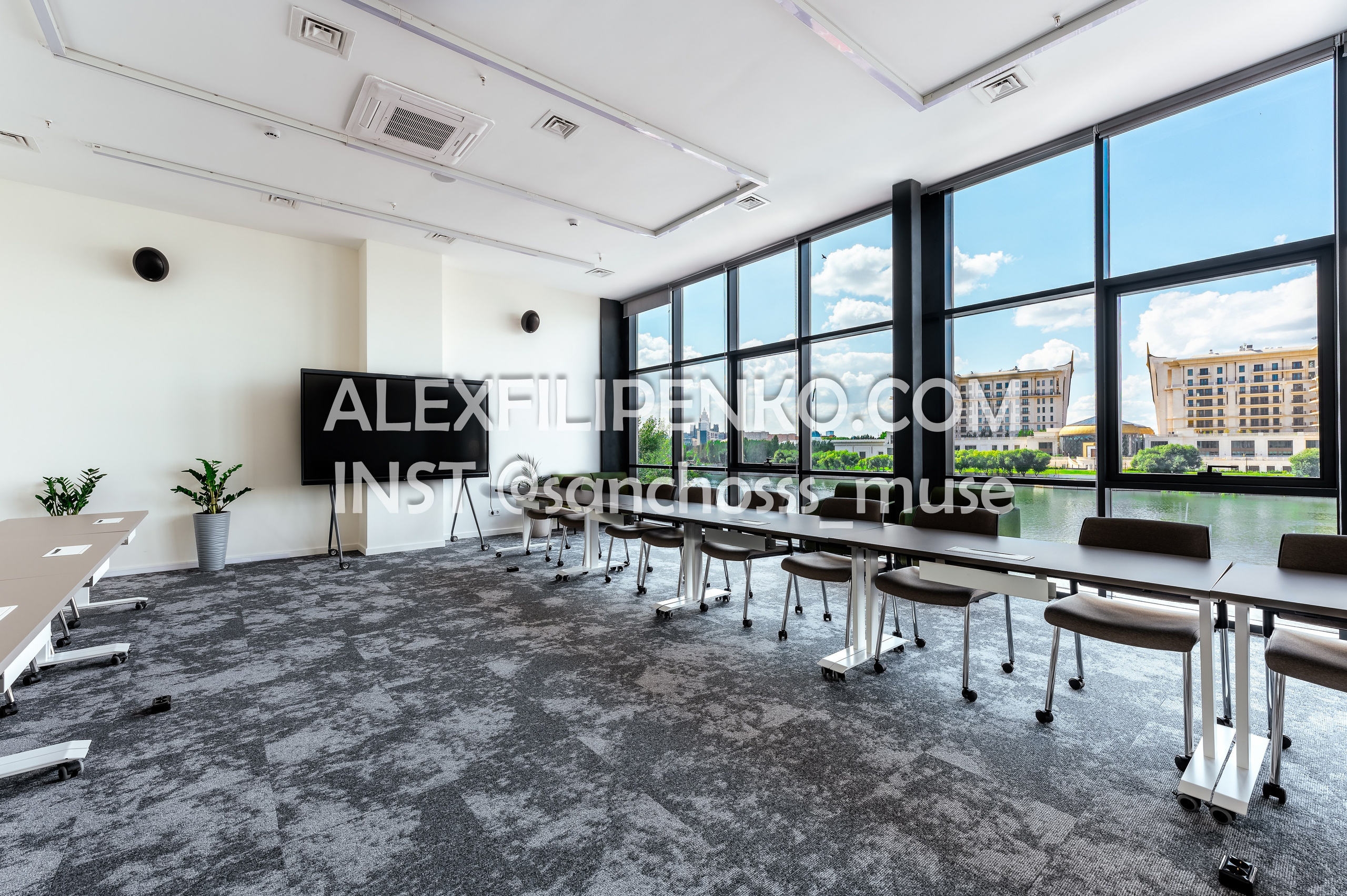 Spaces БЦ, Самал 11. Фотограф интерьера недвижимости и архитектуры в Астане