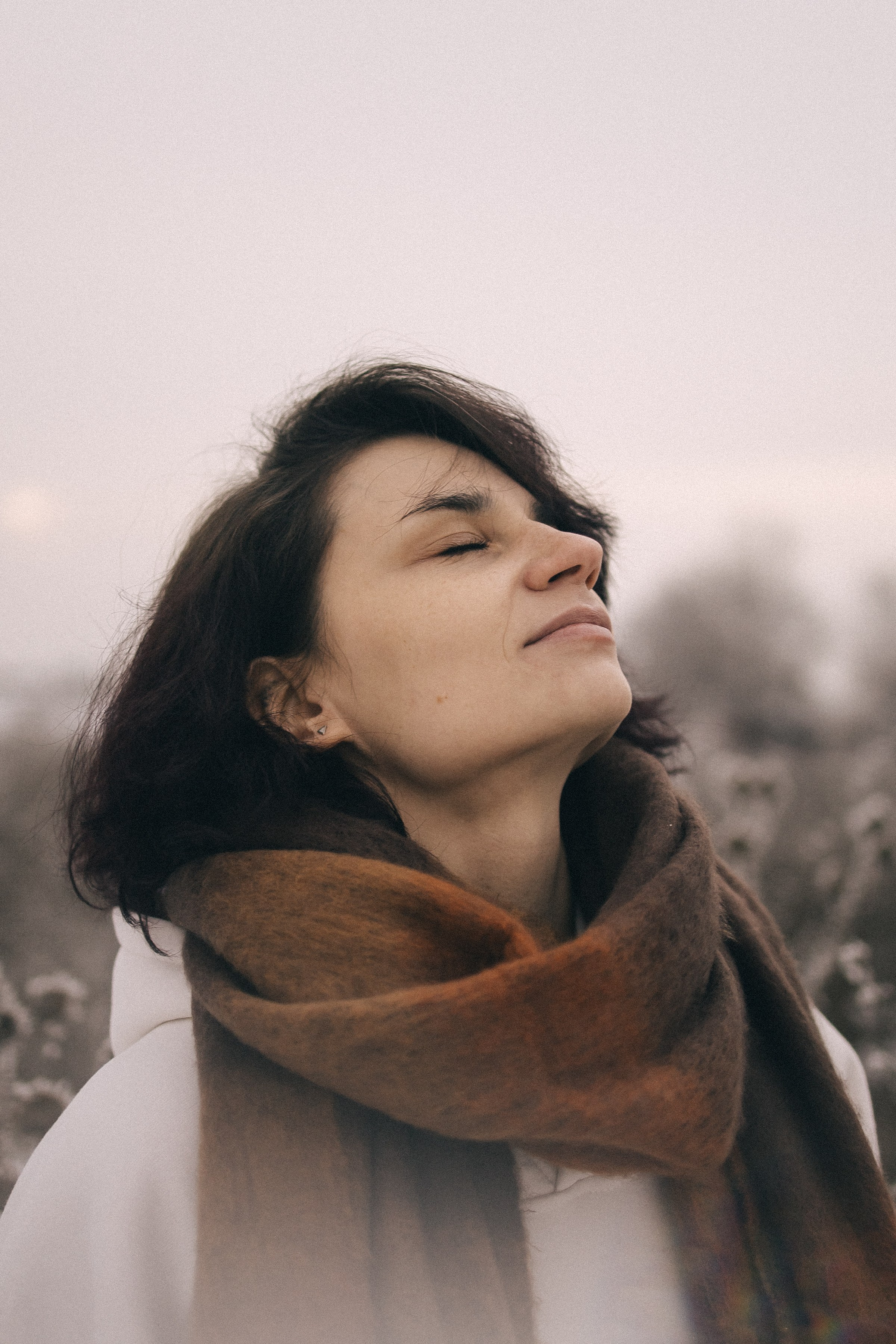 Ксю и снег / Алматы. Фотограф Наталья Гончарова. Снимаю живые портреты в Алматы