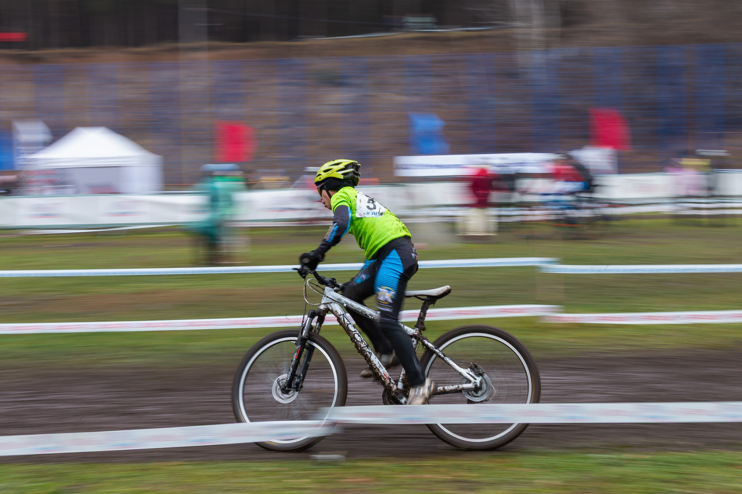 55-й Всероссийский велокросс на призы АО «ИРЗ». Олег Романов. Мастер фото по спорту