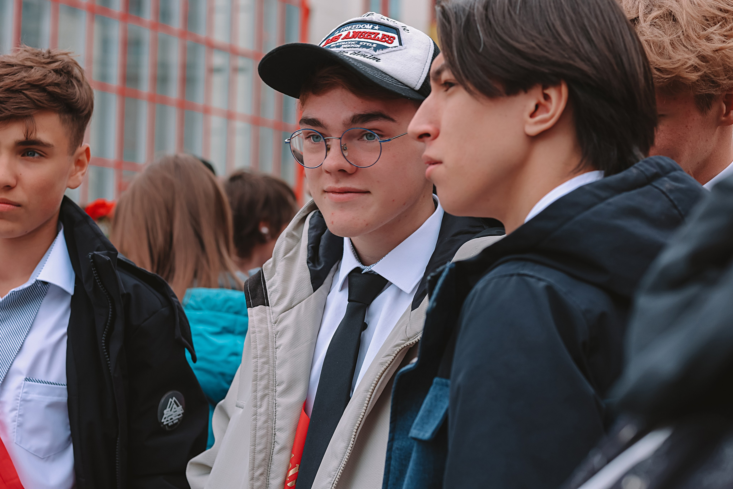 Последний звонок. Семейный фотограф Тюмень, фотограф на роды Салмина Мария