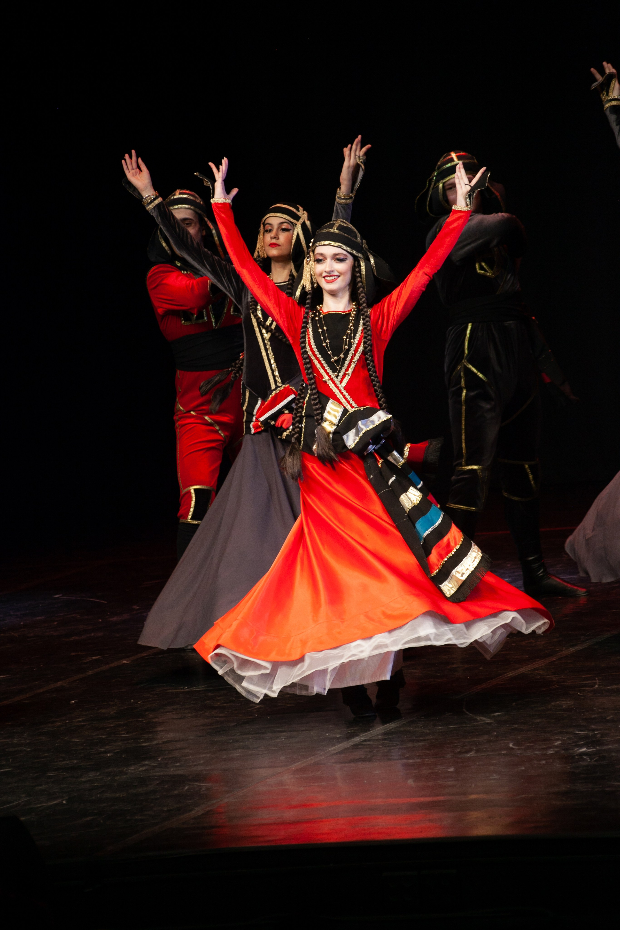 Концерт, грузинские танцы. Art photographer Nino