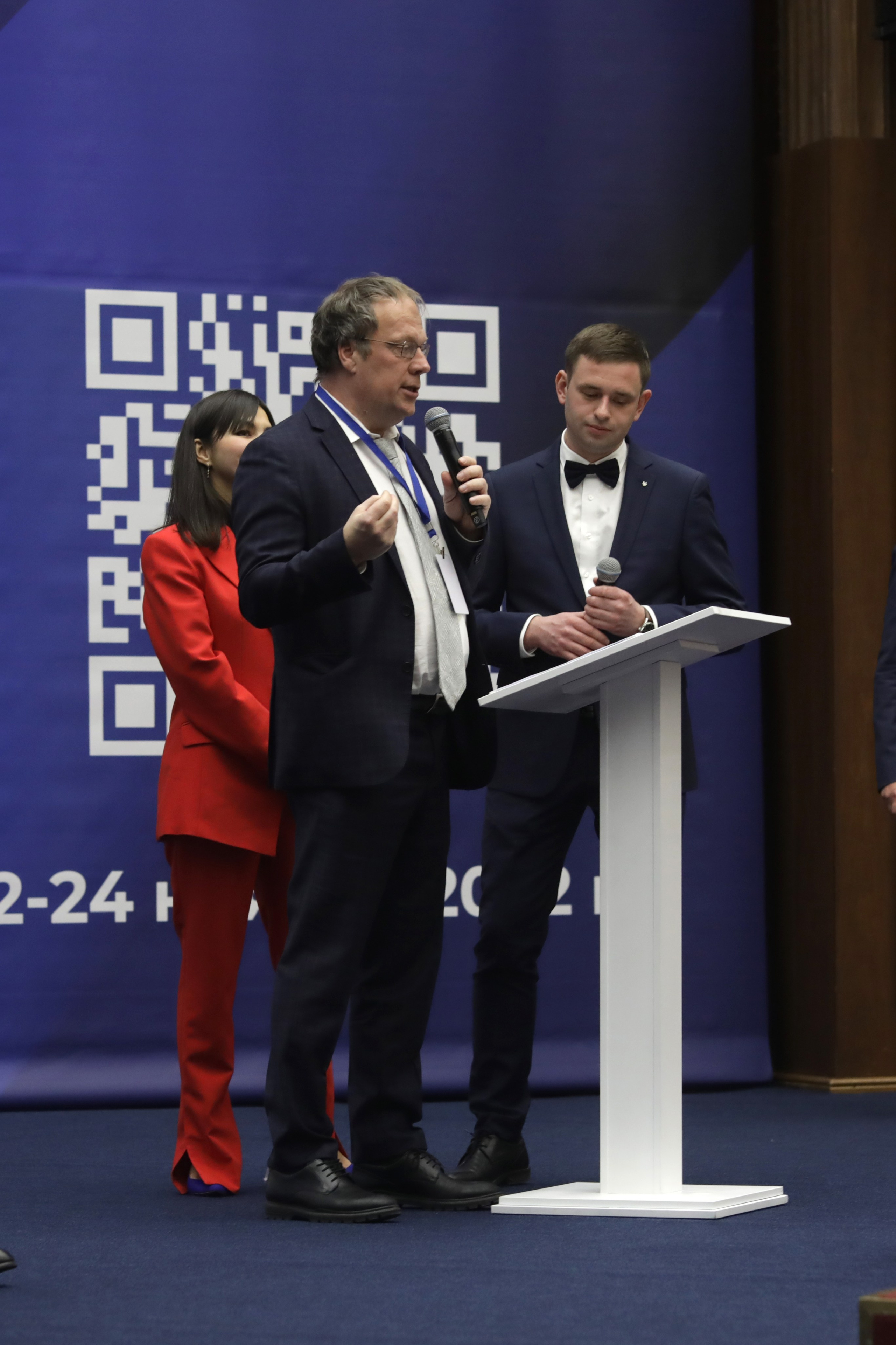 Всероссииский съезд ученых Российской федерации. Art photographer Nino