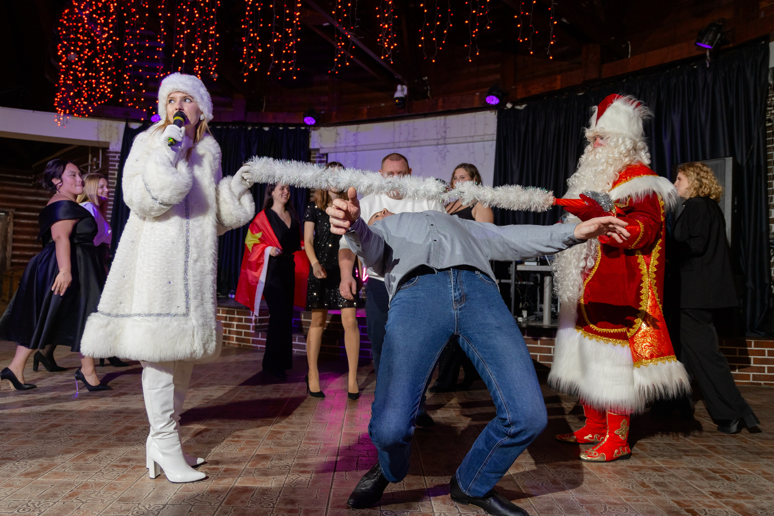 Корпоративная новогодняя съемка для логистической компании ИТА. Свадебный фотограф в Минске/Беларуси Сергей Спиридонов