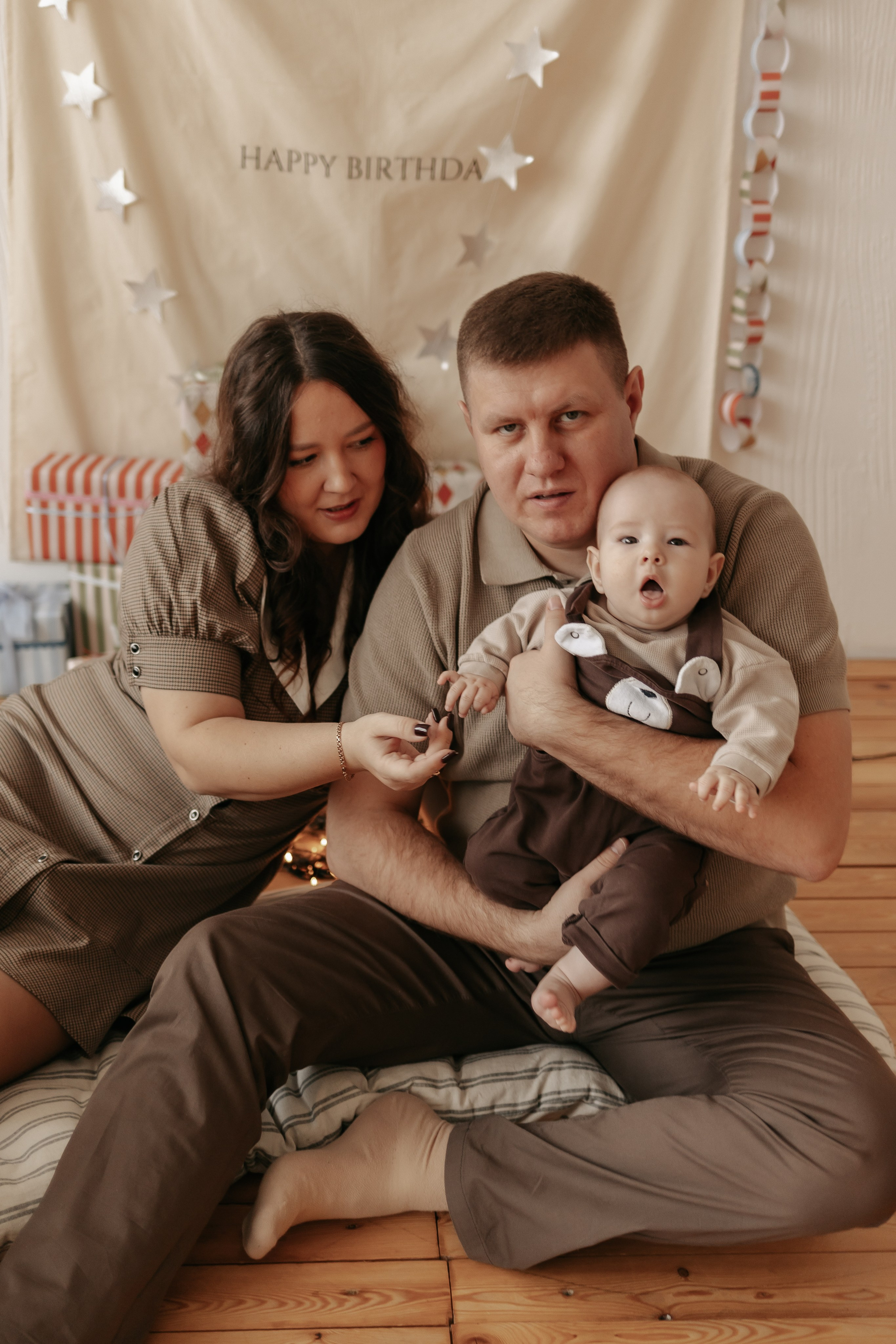 Domik зал Family. Фотограф на первый годик, семейный и детский фотограф в Новосибирске