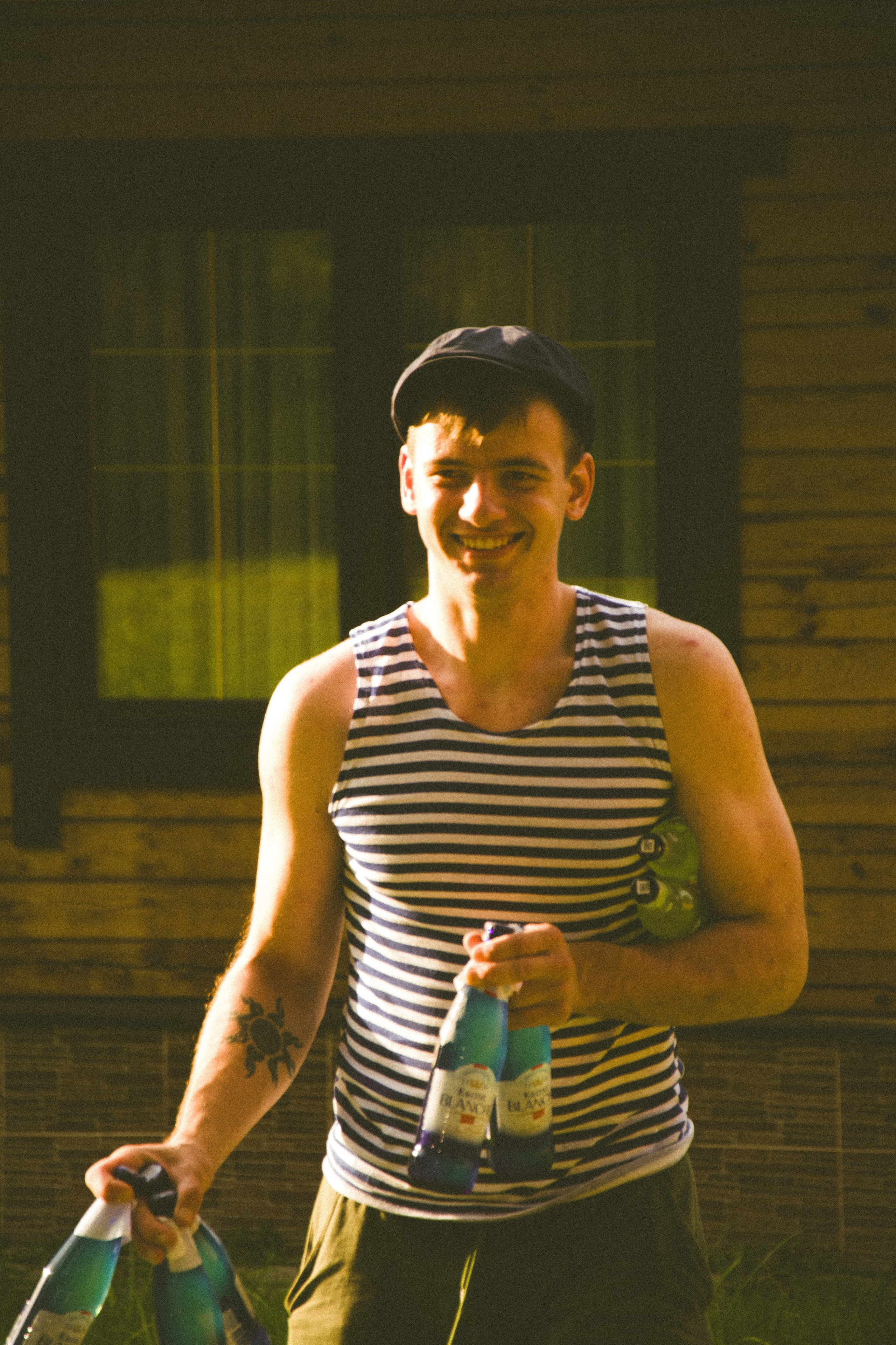 Фотосет в стиле 90-х. ОБЪЕКТИВно, он хорош | фото- и видеосъёмка в Брянске | Миша Напреенко