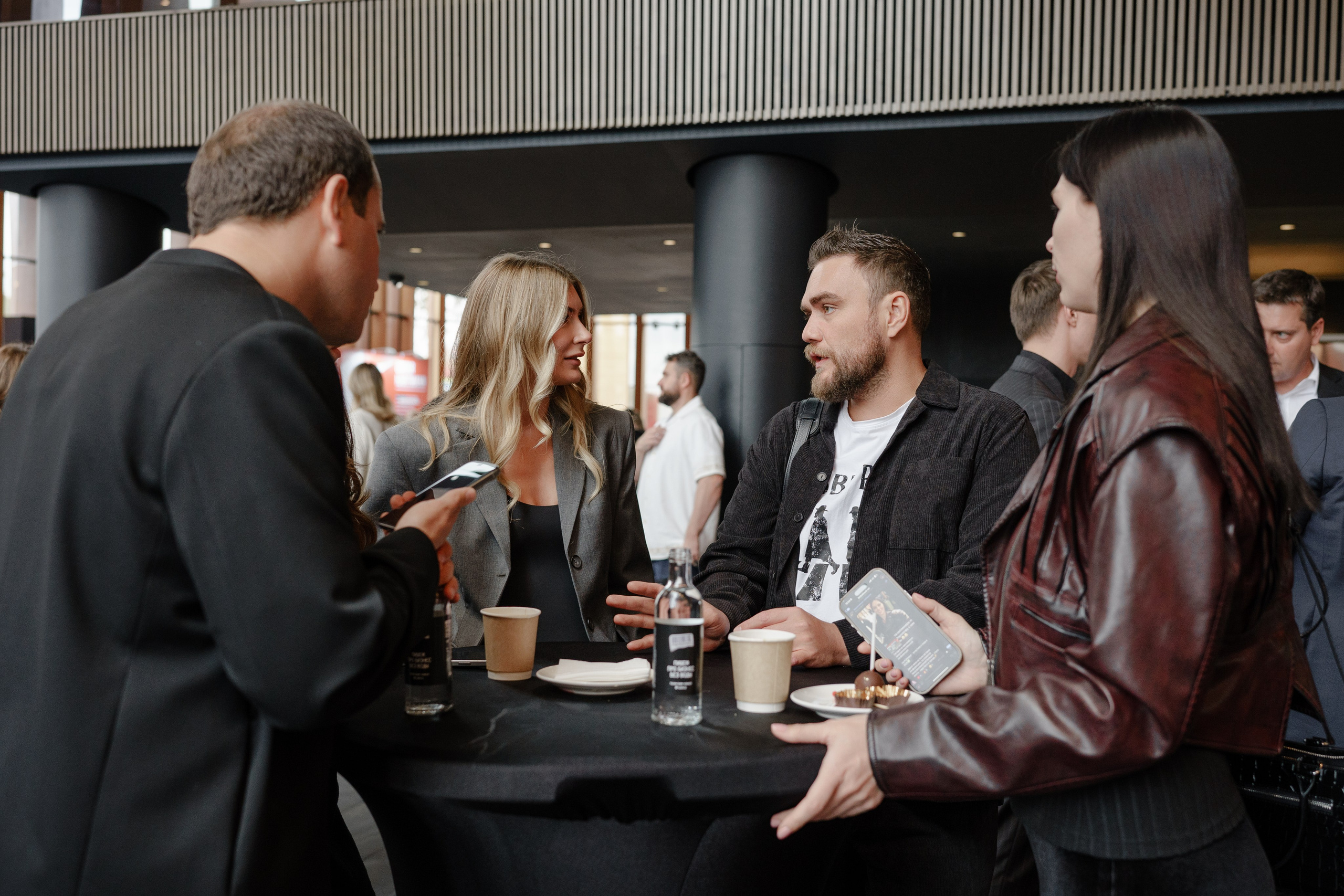 Фотограф репортажный на конференцию/форум в Москве. Репортажный фотограф в Москве Саша Дружинина