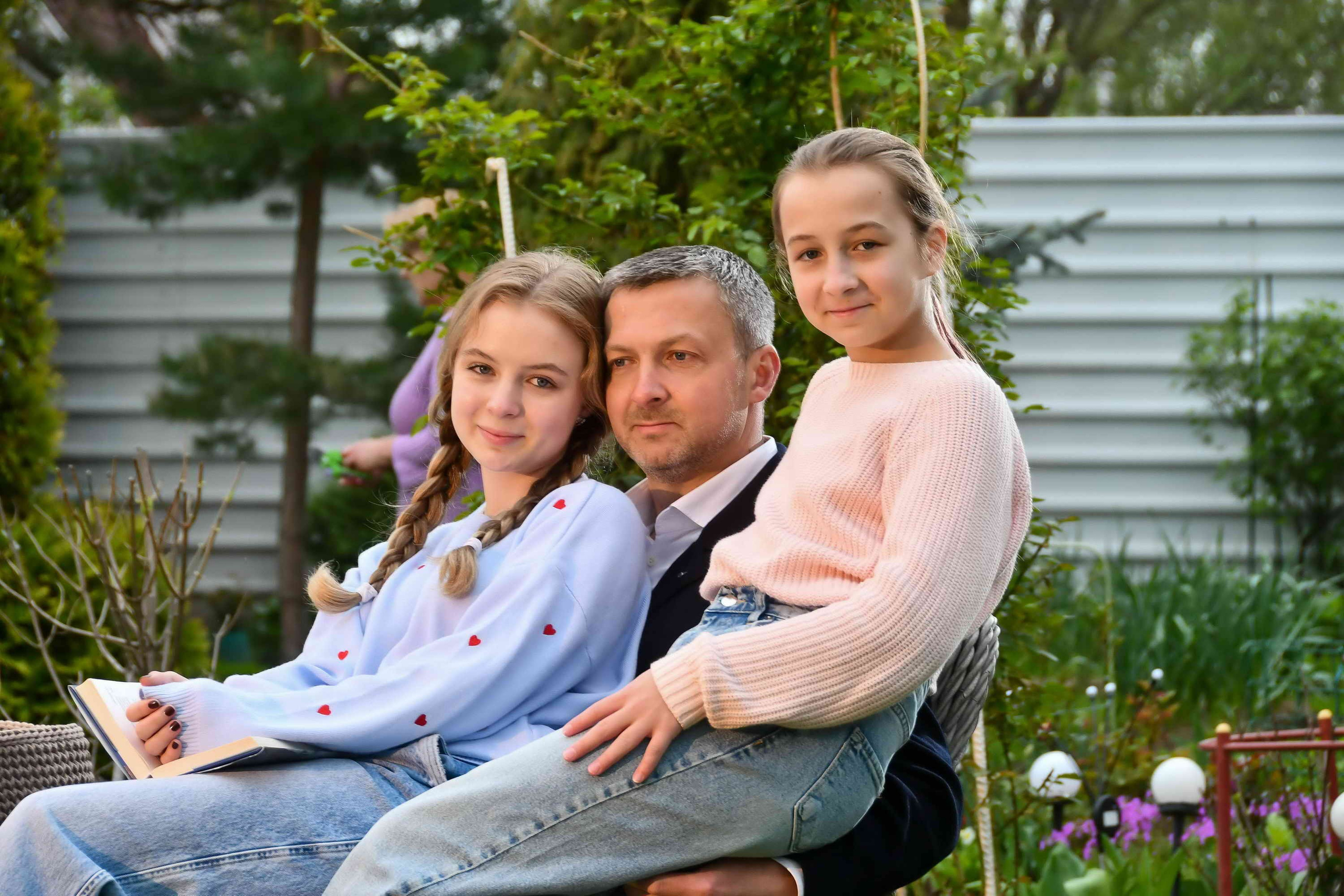 Выписка из роддома. Гуляния. Репортажный и детский фотограф в Новосибирске